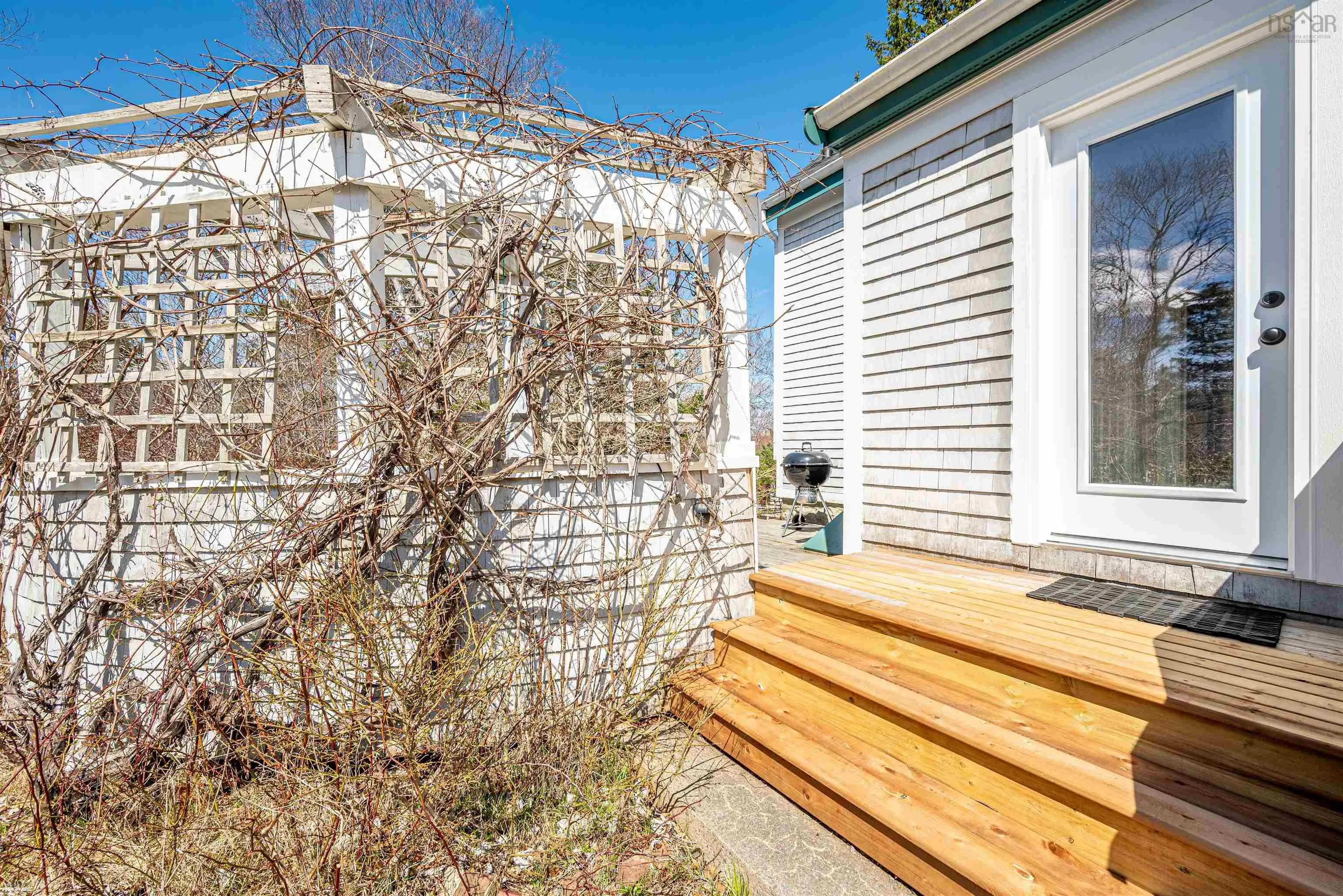 54 Parkhill Road, Halifax Ns B3p 1r5, 3 Bedrooms Bedrooms, ,2 BathroomsBathrooms,Residential,For Sale,Parkhill,202508971