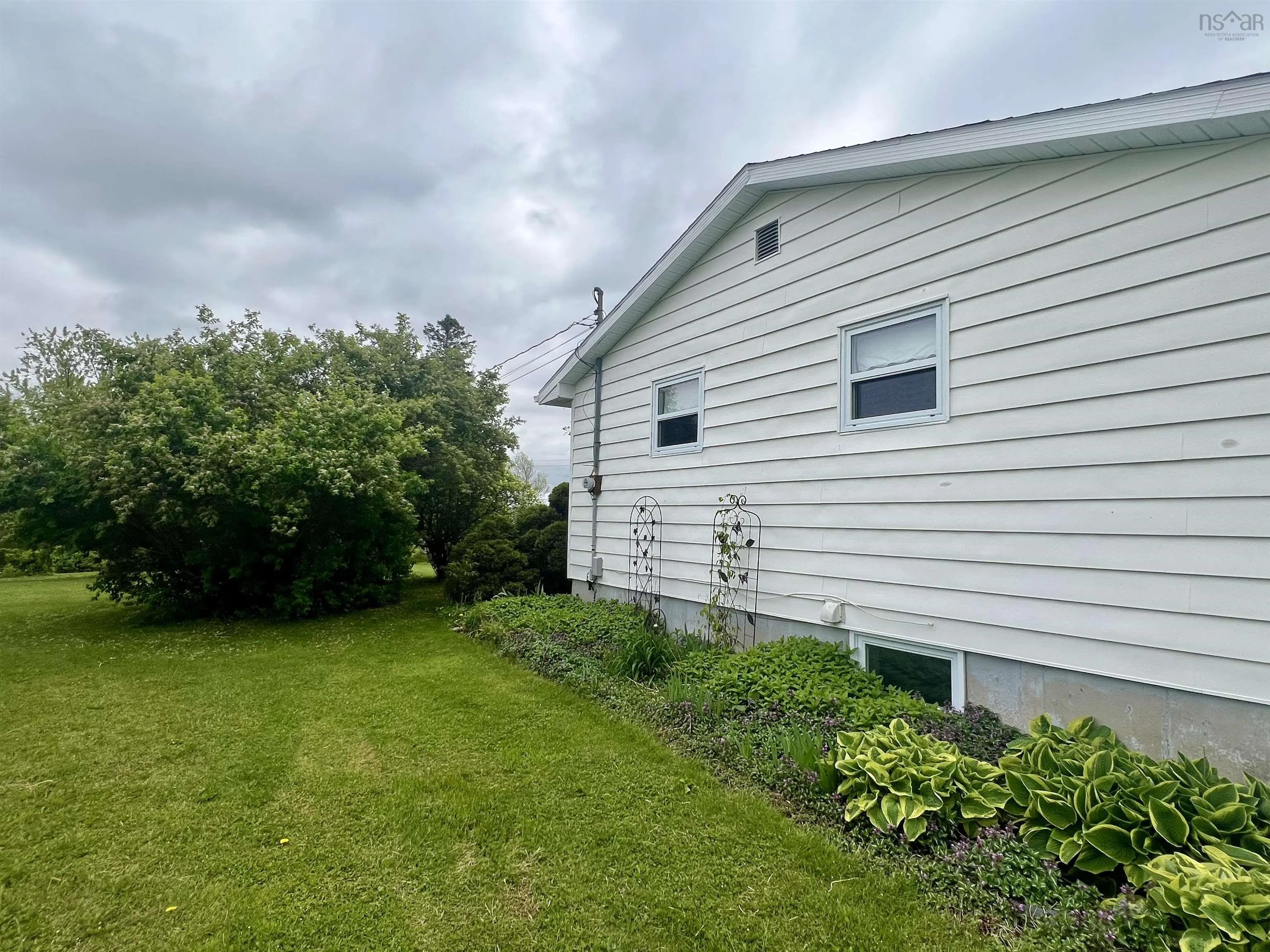 1951 Frasers Mountain Road, Frasers Mountain, NS B2H 5C4, 3 Bedrooms Bedrooms, ,2 BathroomsBathrooms,Residential,For Sale,Frasers Mountain,202511513