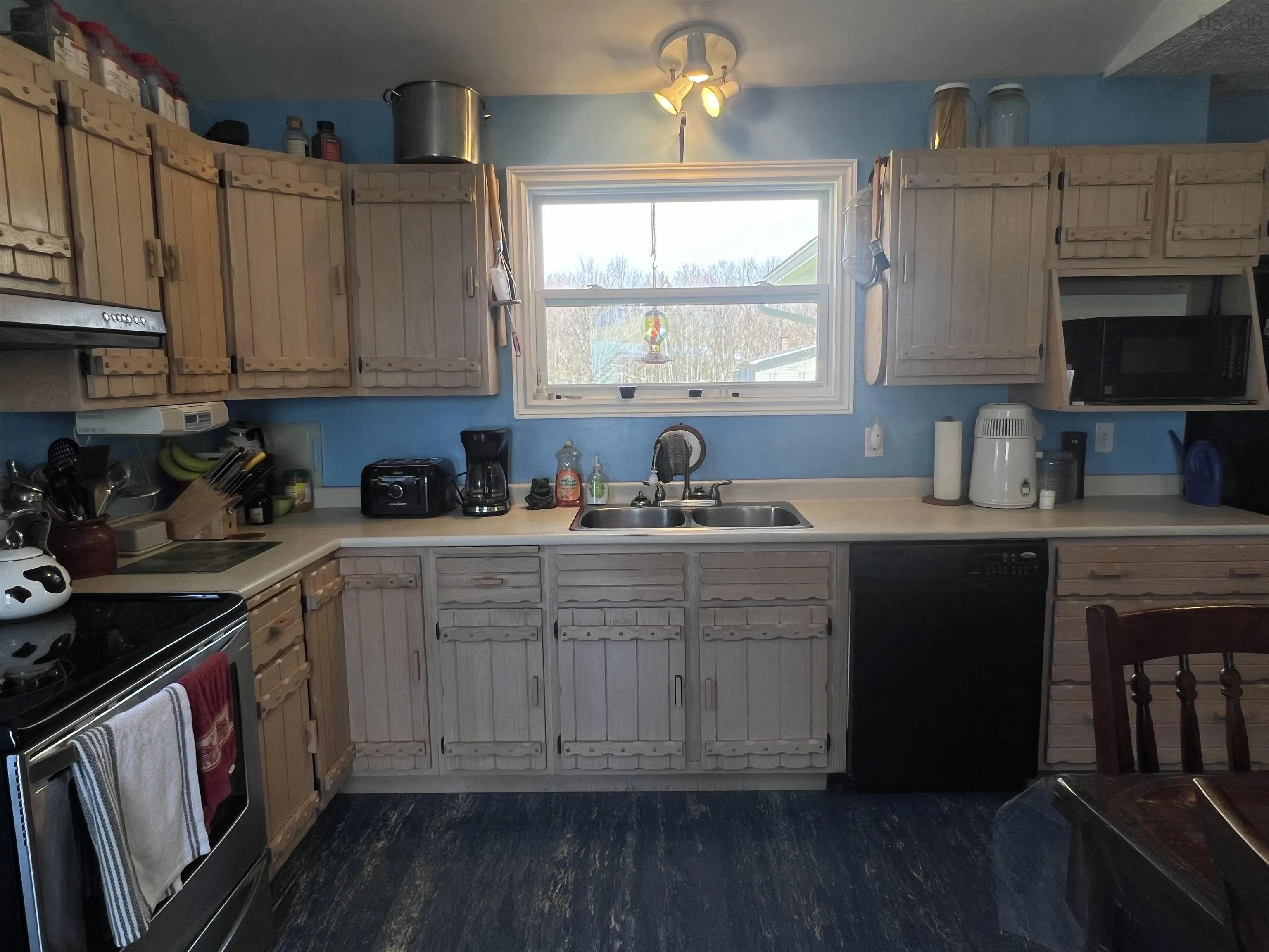 1951 Frasers Mountain Road, Frasers Mountain, NS B2H 5C4, 3 Bedrooms Bedrooms, ,2 BathroomsBathrooms,Residential,For Sale,Frasers Mountain,202511513