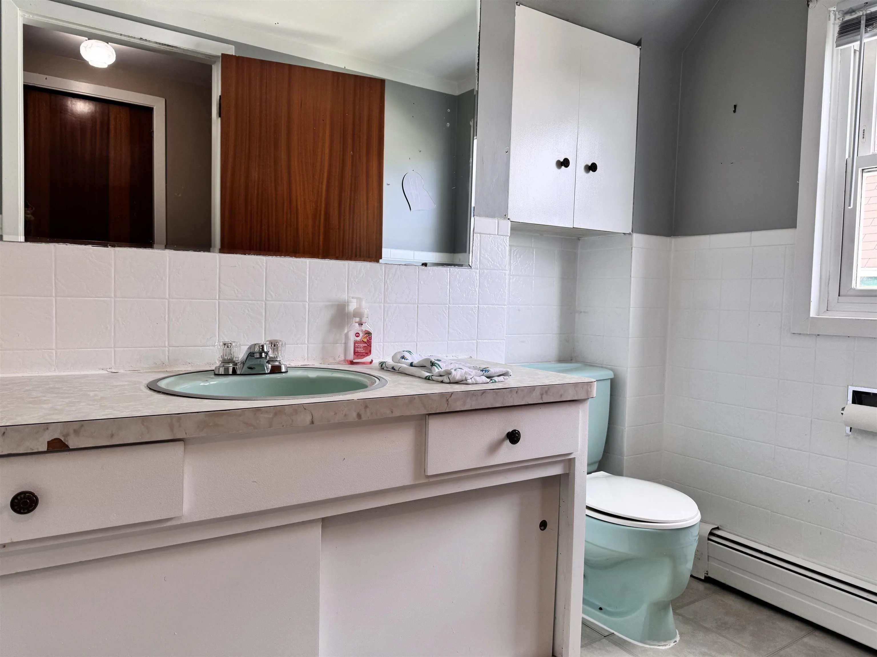 319 York Street, Glace Bay, NS B1A 2M6, 3 Bedrooms Bedrooms, ,2 BathroomsBathrooms,Residential,For Sale,York,202519519