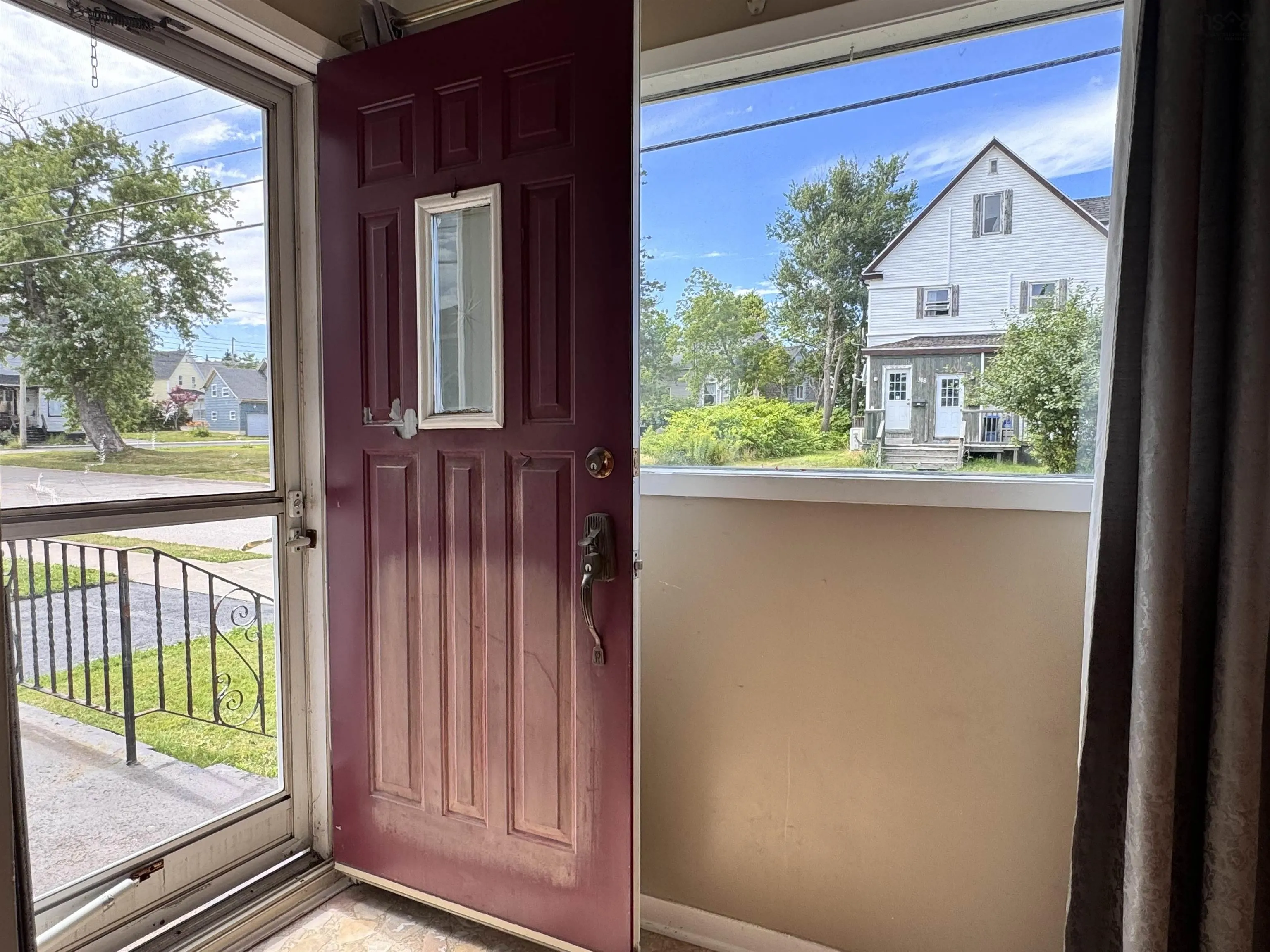 319 York Street, Glace Bay, NS B1A 2M6, 3 Bedrooms Bedrooms, ,2 BathroomsBathrooms,Residential,For Sale,York,202519519