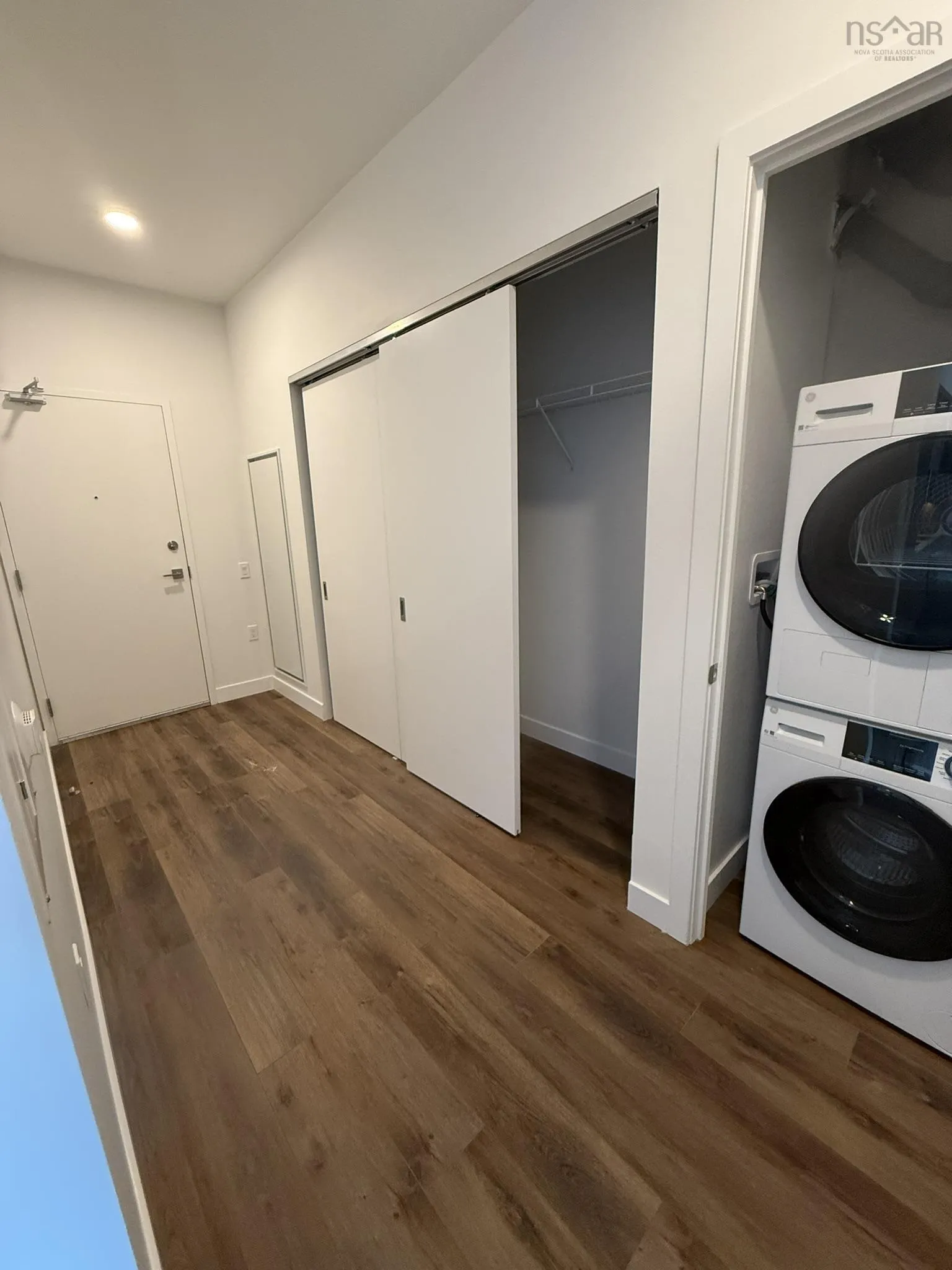 207-5511 Bilby Street, Halifax, NS B3K 0M5, 1 Bedroom Bedrooms, ,1 BathroomBathrooms,Residential,For Sale,Bilby,202519296