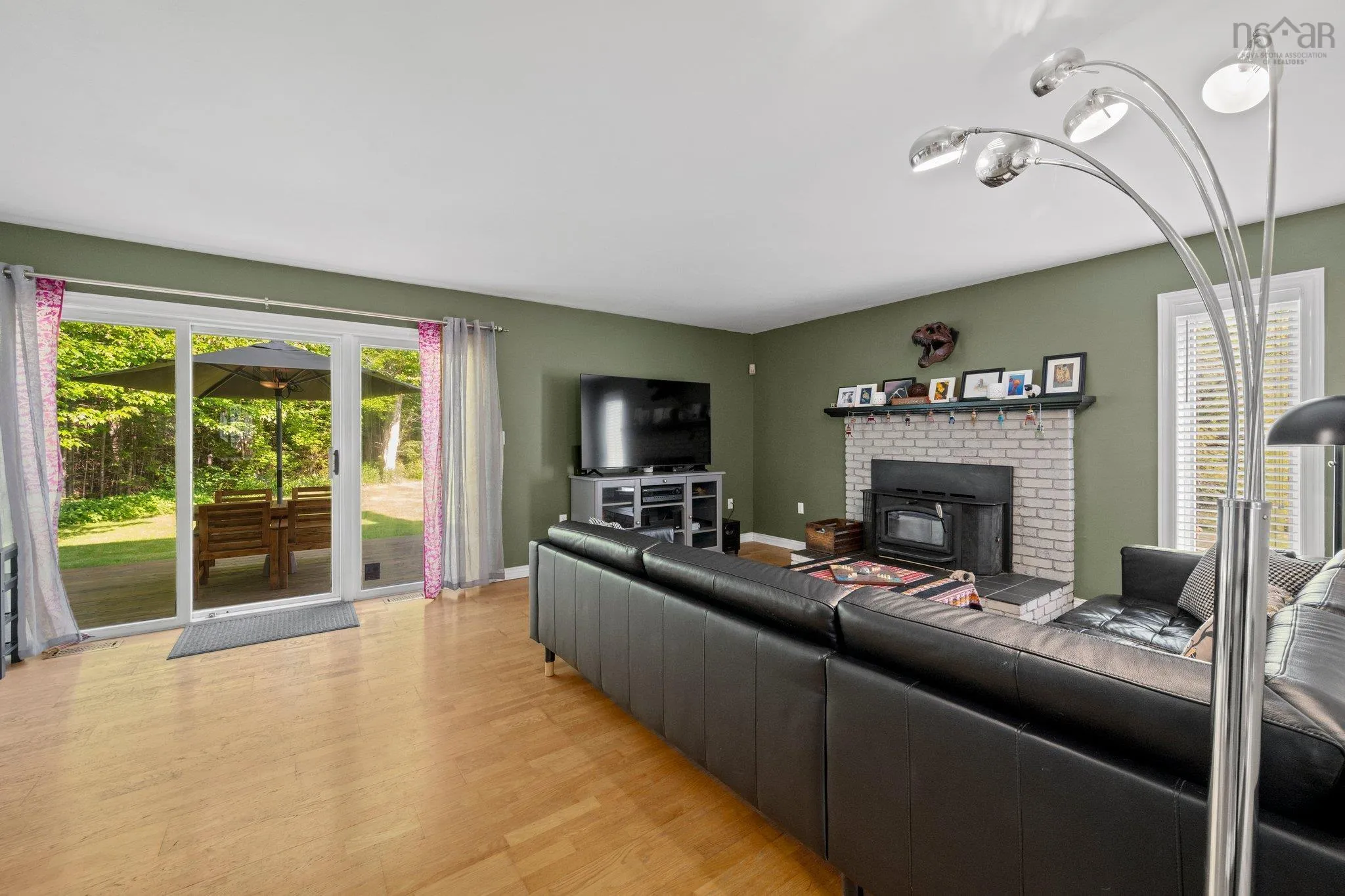 2 Frederick Avenue, Lakelands, NS B0N 1Z0, 4 Bedrooms Bedrooms, ,3 BathroomsBathrooms,Residential,For Sale,Frederick,202518984