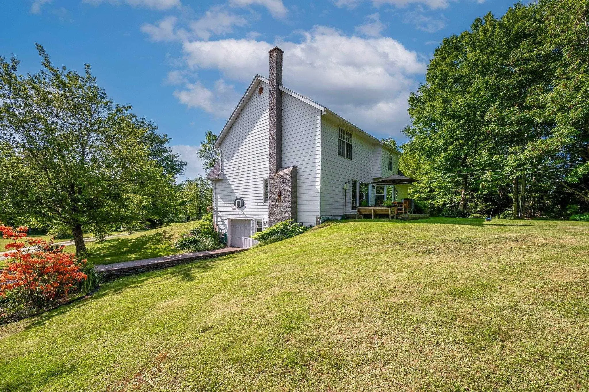2 Frederick Avenue, Lakelands, NS B0N 1Z0, 4 Bedrooms Bedrooms, ,3 BathroomsBathrooms,Residential,For Sale,Frederick,202518984