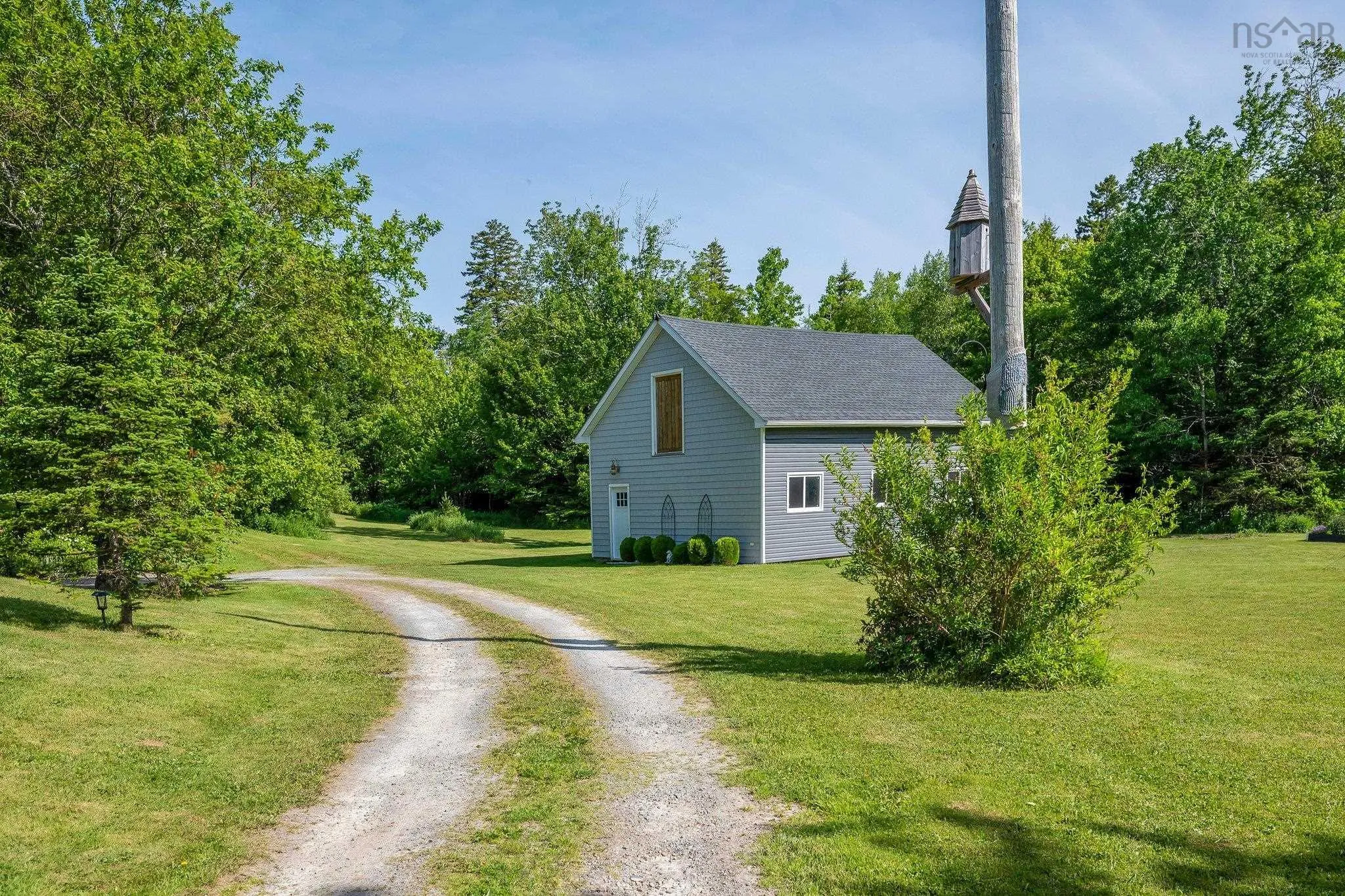 2 Frederick Avenue, Lakelands, NS B0N 1Z0, 4 Bedrooms Bedrooms, ,3 BathroomsBathrooms,Residential,For Sale,Frederick,202518984
