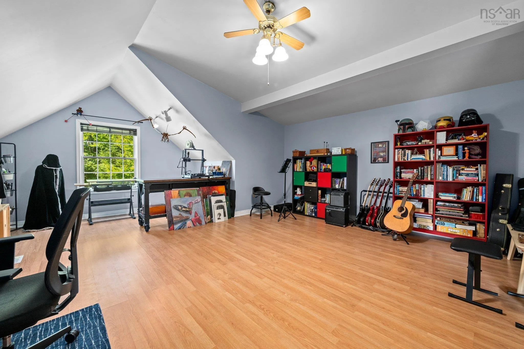 2 Frederick Avenue, Lakelands, NS B0N 1Z0, 4 Bedrooms Bedrooms, ,3 BathroomsBathrooms,Residential,For Sale,Frederick,202518984