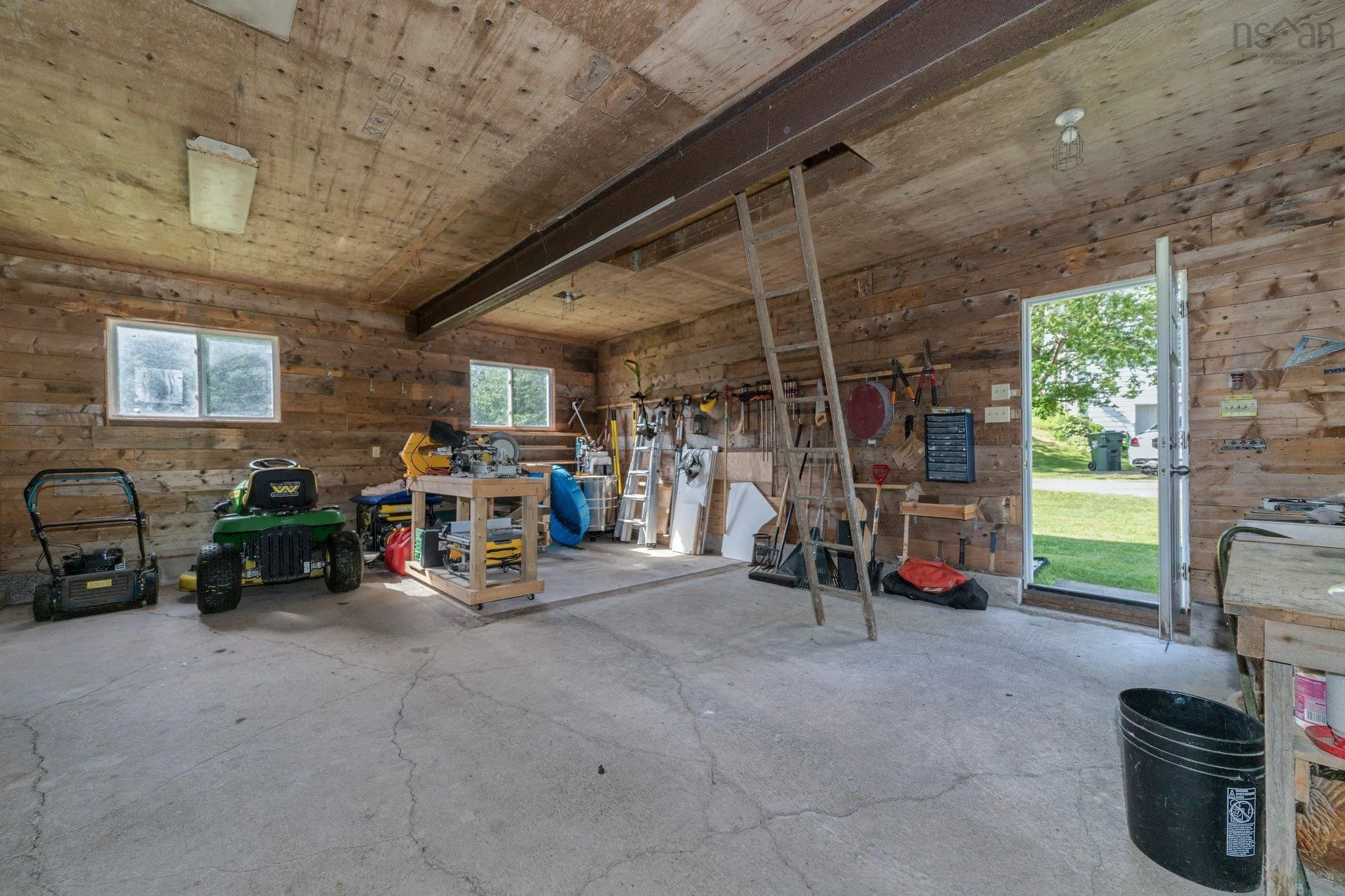 2 Frederick Avenue, Lakelands, NS B0N 1Z0, 4 Bedrooms Bedrooms, ,3 BathroomsBathrooms,Residential,For Sale,Frederick,202518984