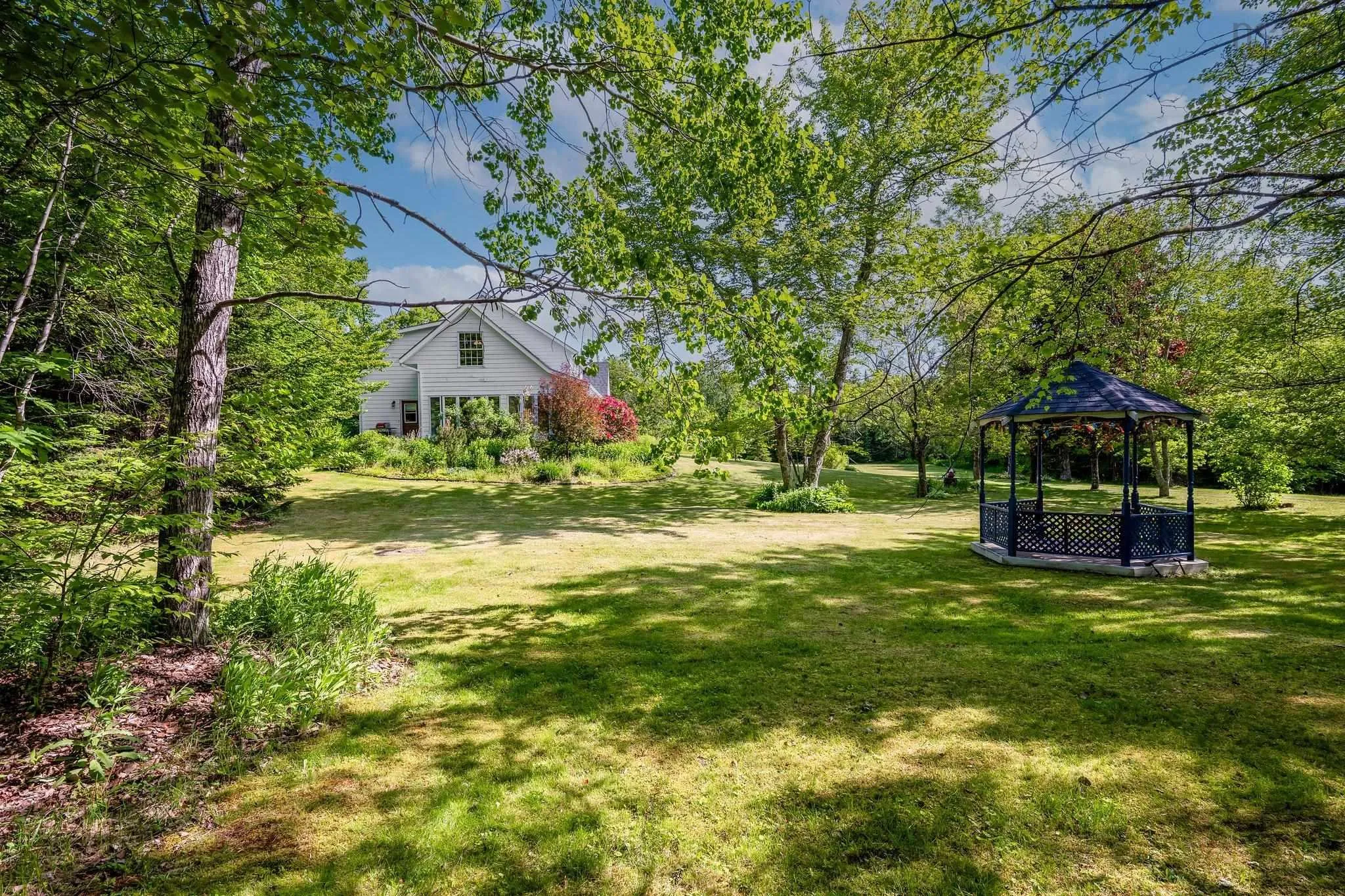 2 Frederick Avenue, Lakelands, NS B0N 1Z0, 4 Bedrooms Bedrooms, ,3 BathroomsBathrooms,Residential,For Sale,Frederick,202518984