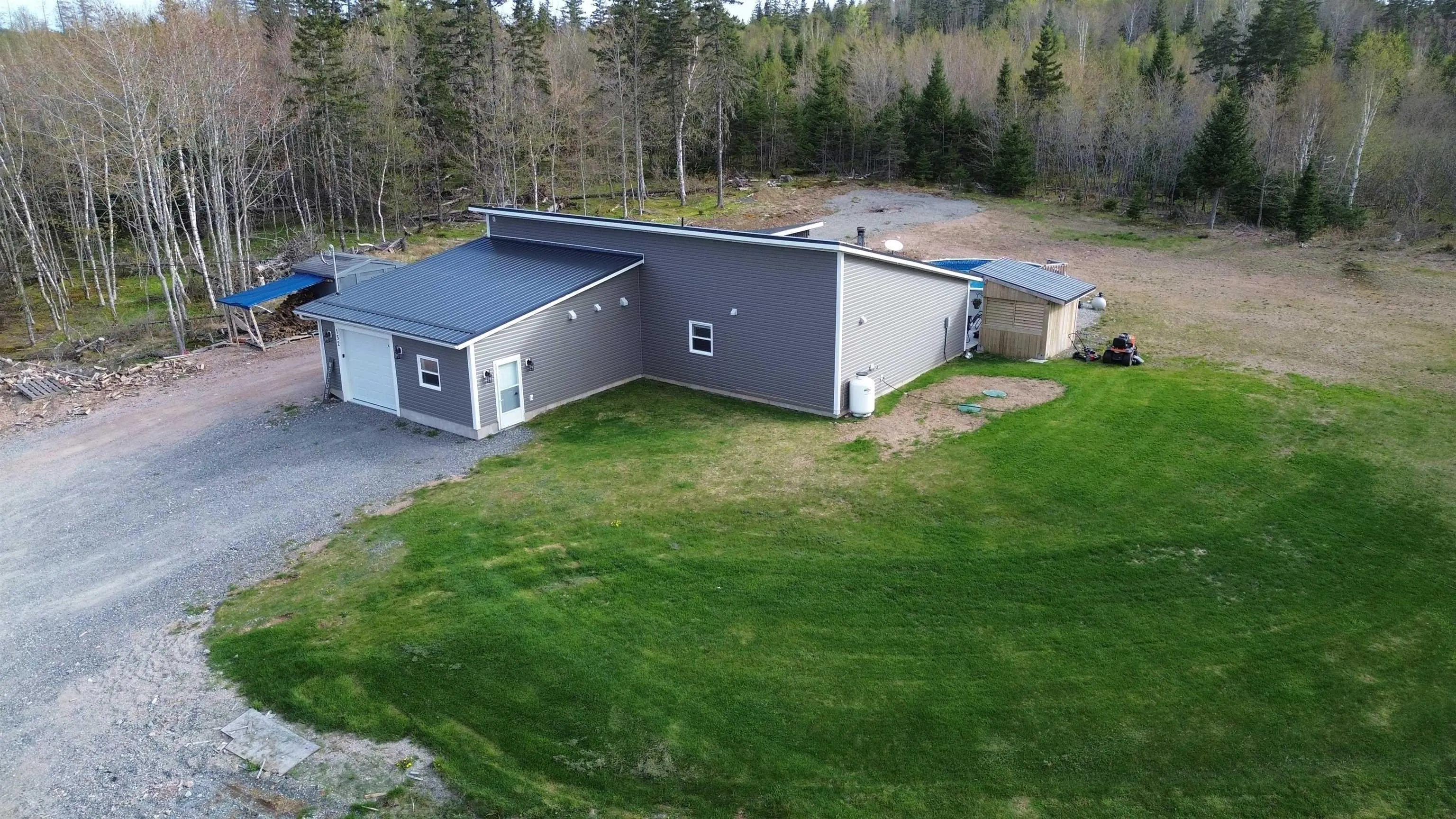 152 Beaton Road, Coxheath, NS B1L 1A9, 3 Bedrooms Bedrooms, ,2 BathroomsBathrooms,Residential,For Sale,Beaton,202511430