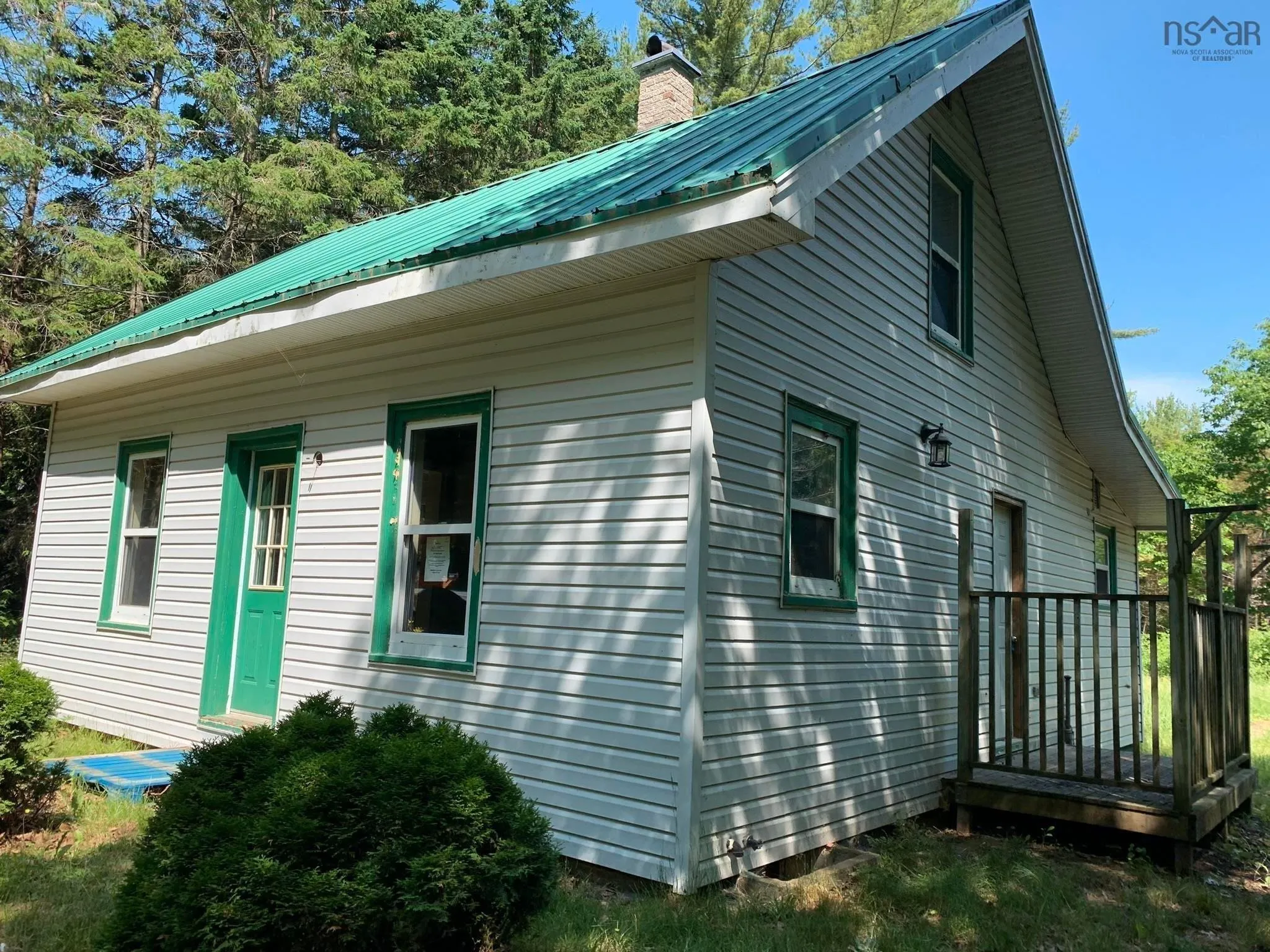 4059 1 Highway, South Berwick, NS B0P 1E0, 3 Bedrooms Bedrooms, ,2 BathroomsBathrooms,Residential,For Sale,1,202520798
