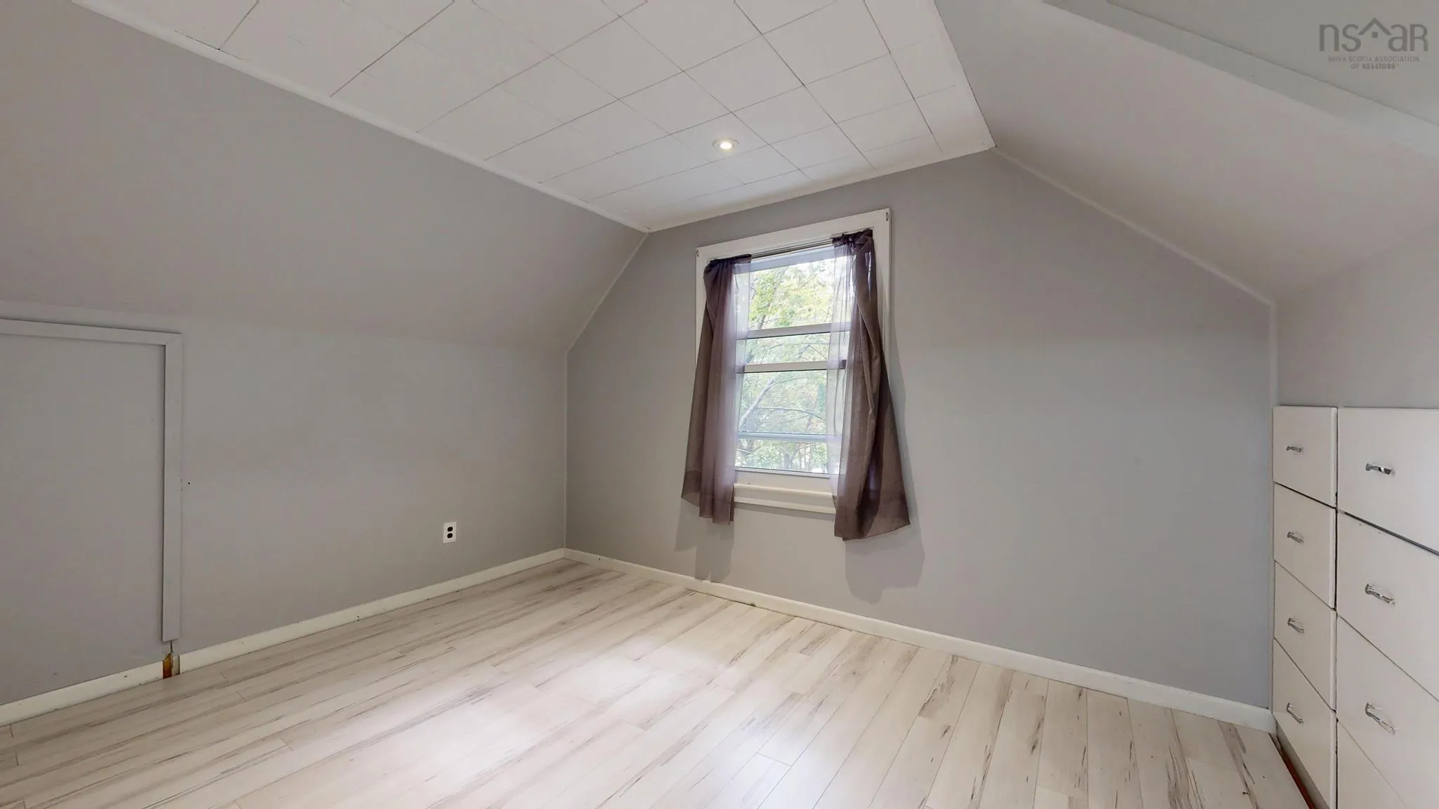 9369 Commercial Street, New Minas, NS B4N 3G3, ,Commercial Sale,For Sale,Commercial,202518498