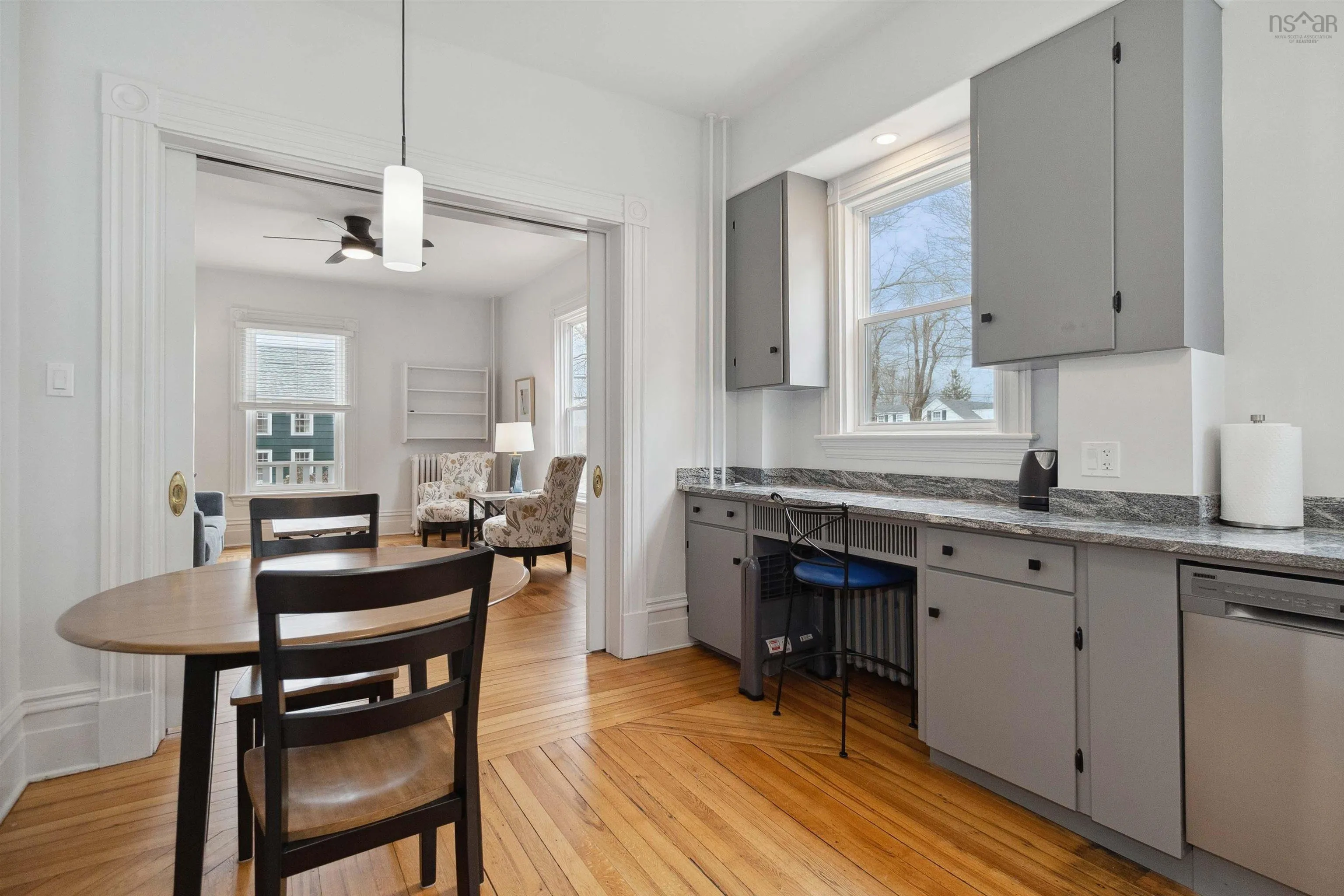 31 Main Street, Liverpool Ns B0t 1k0, 5 Bedrooms Bedrooms, ,4 BathroomsBathrooms,Residential,For Sale,Main,202506613