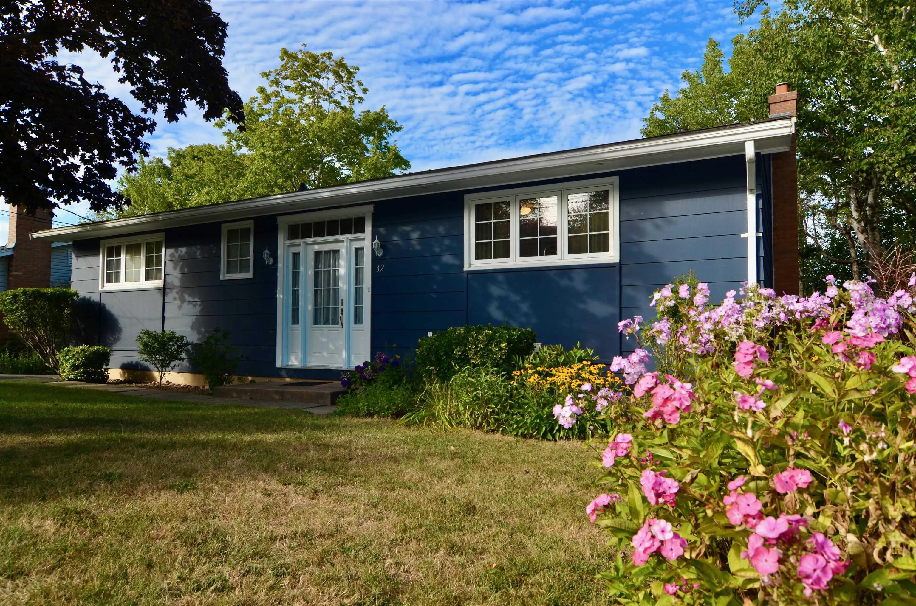 32 Tremont Street, Dartmouth, NS B2Y 1X2, 4 Bedrooms Bedrooms, ,2 BathroomsBathrooms,Residential,For Sale,Tremont,202521465