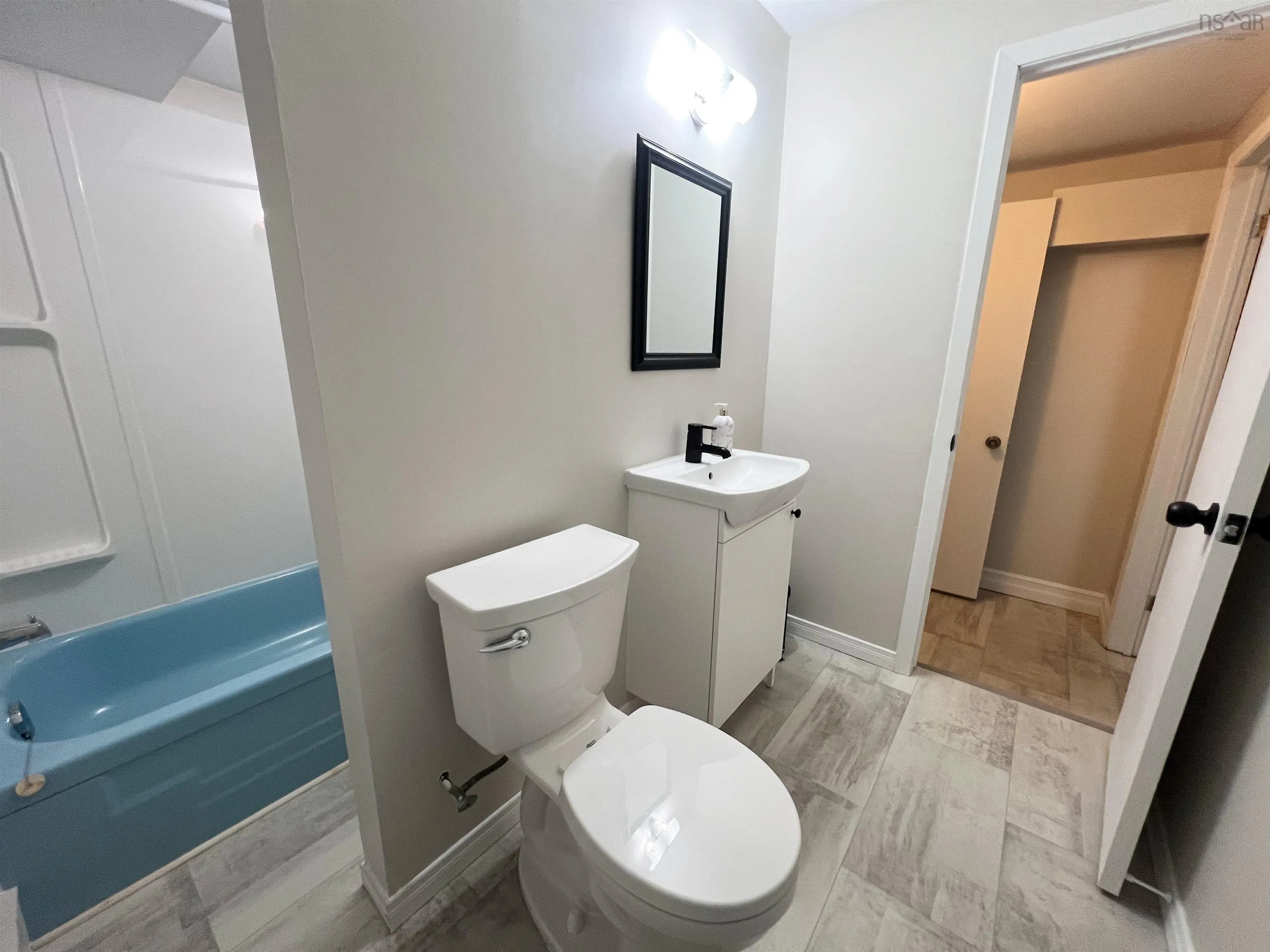 32 Tremont Street, Dartmouth, NS B2Y 1X2, 4 Bedrooms Bedrooms, ,2 BathroomsBathrooms,Residential,For Sale,Tremont,202521465