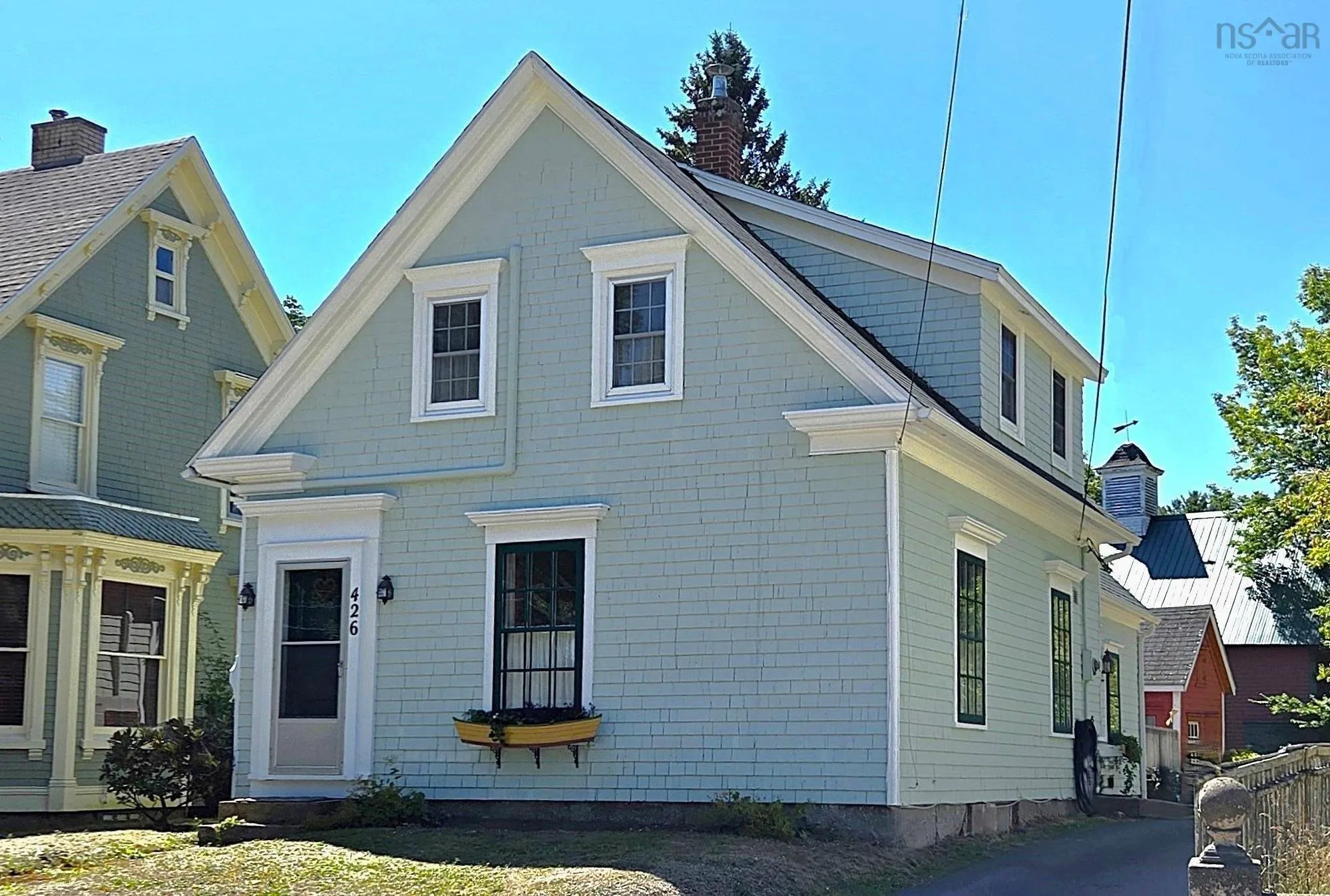 426 Main Street, Mahone Bay, NS B0J 2E0, 3 Bedrooms Bedrooms, ,2 BathroomsBathrooms,Residential,For Sale,Main,202521471