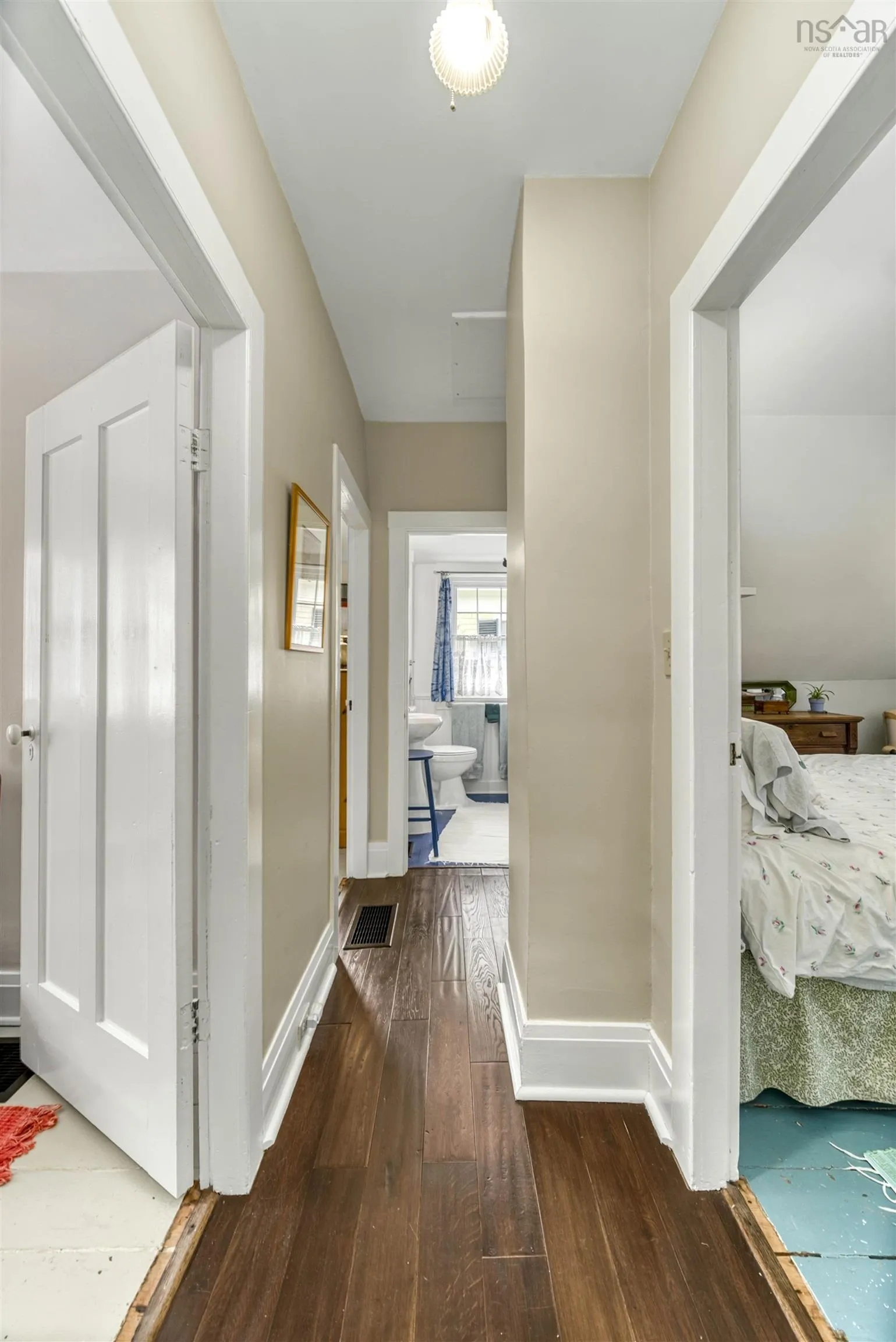 426 Main Street, Mahone Bay, NS B0J 2E0, 3 Bedrooms Bedrooms, ,2 BathroomsBathrooms,Residential,For Sale,Main,202521471