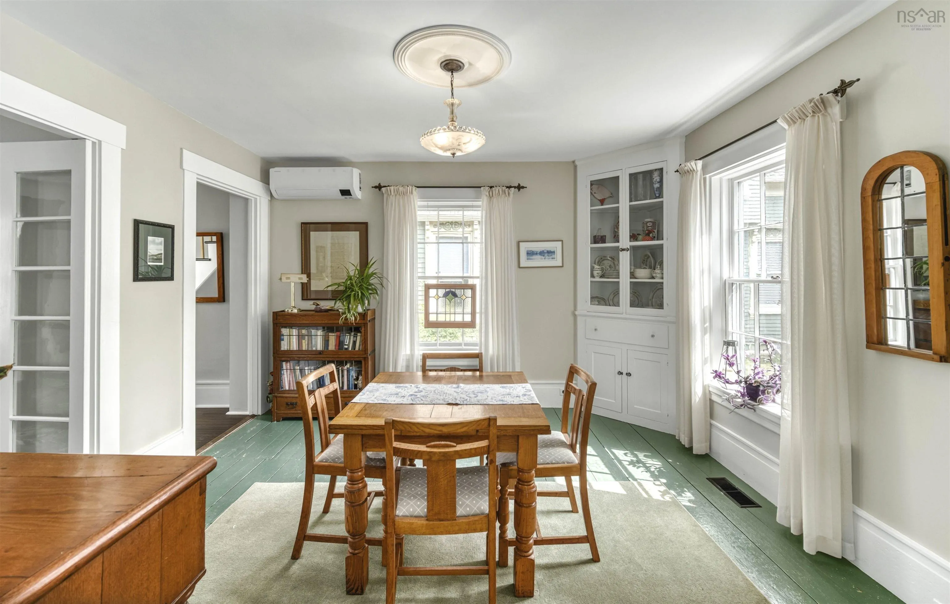 426 Main Street, Mahone Bay, NS B0J 2E0, 3 Bedrooms Bedrooms, ,2 BathroomsBathrooms,Residential,For Sale,Main,202521471