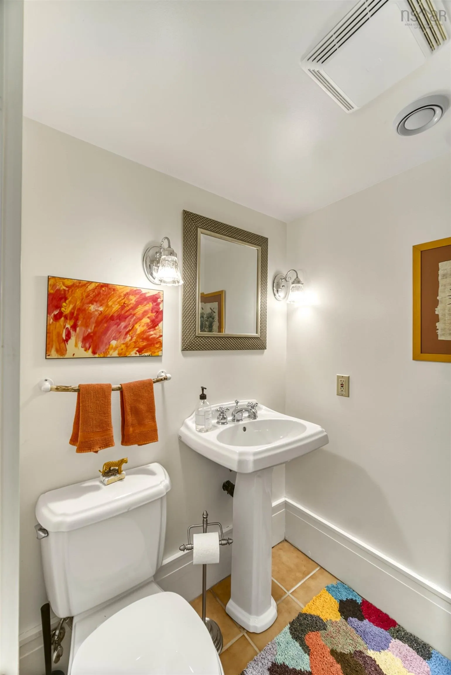 426 Main Street, Mahone Bay, NS B0J 2E0, 3 Bedrooms Bedrooms, ,2 BathroomsBathrooms,Residential,For Sale,Main,202521471