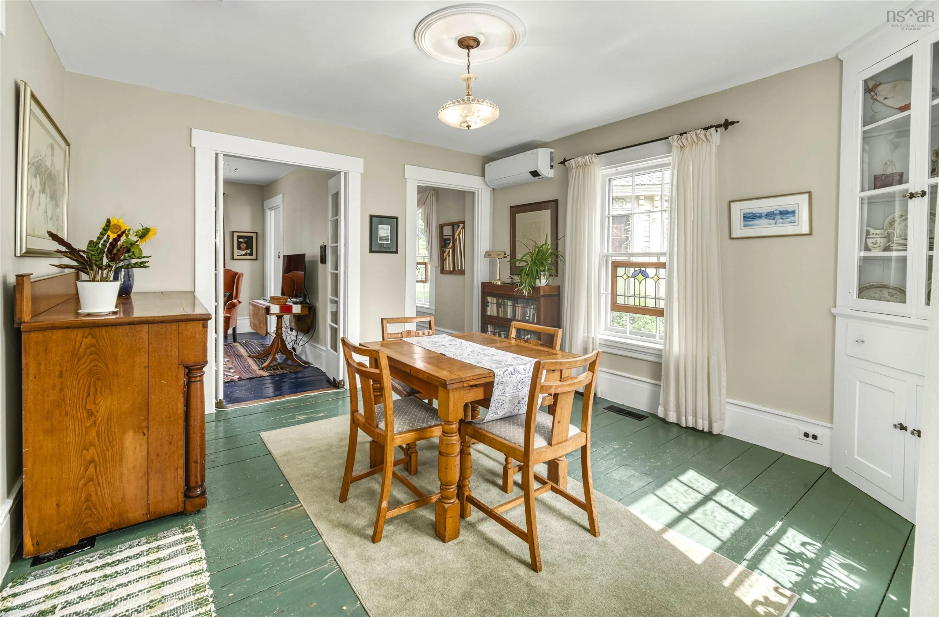 426 Main Street, Mahone Bay, NS B0J 2E0, 3 Bedrooms Bedrooms, ,2 BathroomsBathrooms,Residential,For Sale,Main,202521471