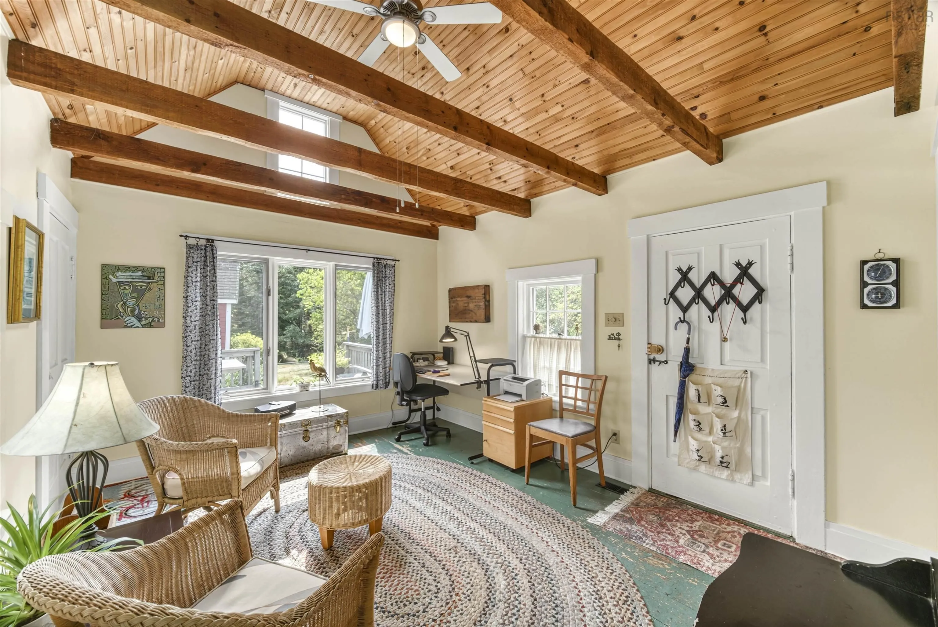 426 Main Street, Mahone Bay, NS B0J 2E0, 3 Bedrooms Bedrooms, ,2 BathroomsBathrooms,Residential,For Sale,Main,202521471