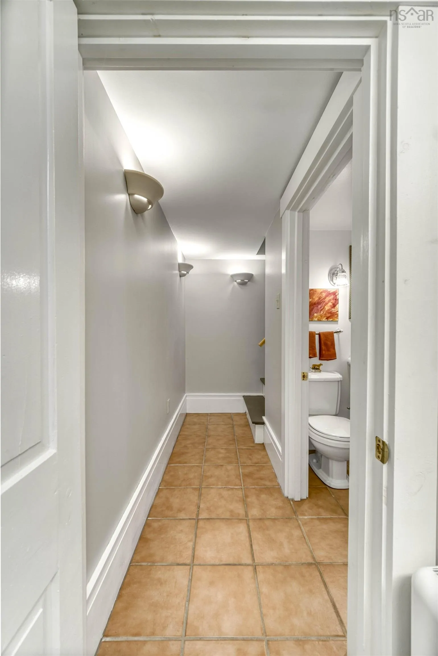 426 Main Street, Mahone Bay, NS B0J 2E0, 3 Bedrooms Bedrooms, ,2 BathroomsBathrooms,Residential,For Sale,Main,202521471