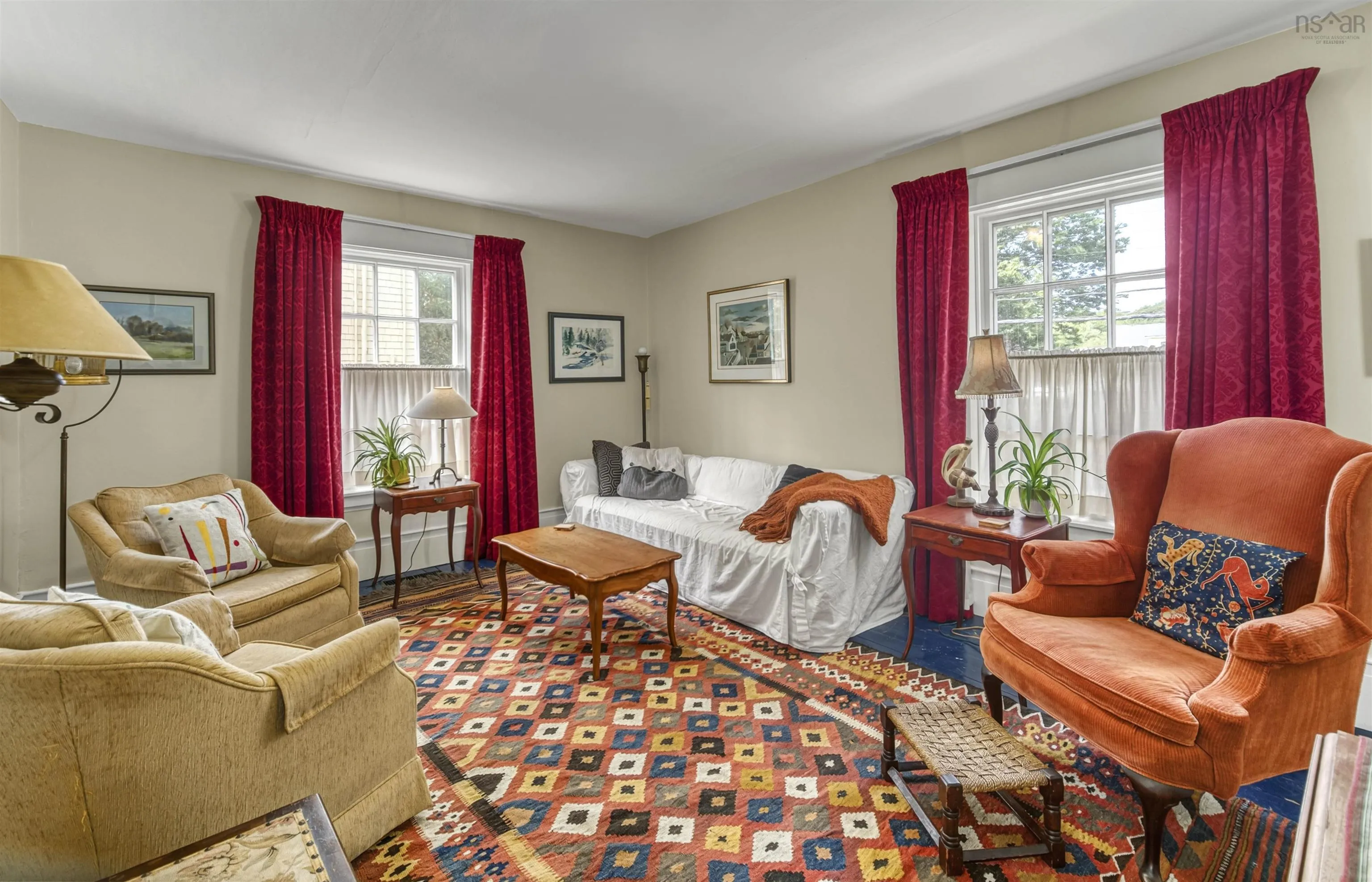 426 Main Street, Mahone Bay, NS B0J 2E0, 3 Bedrooms Bedrooms, ,2 BathroomsBathrooms,Residential,For Sale,Main,202521471