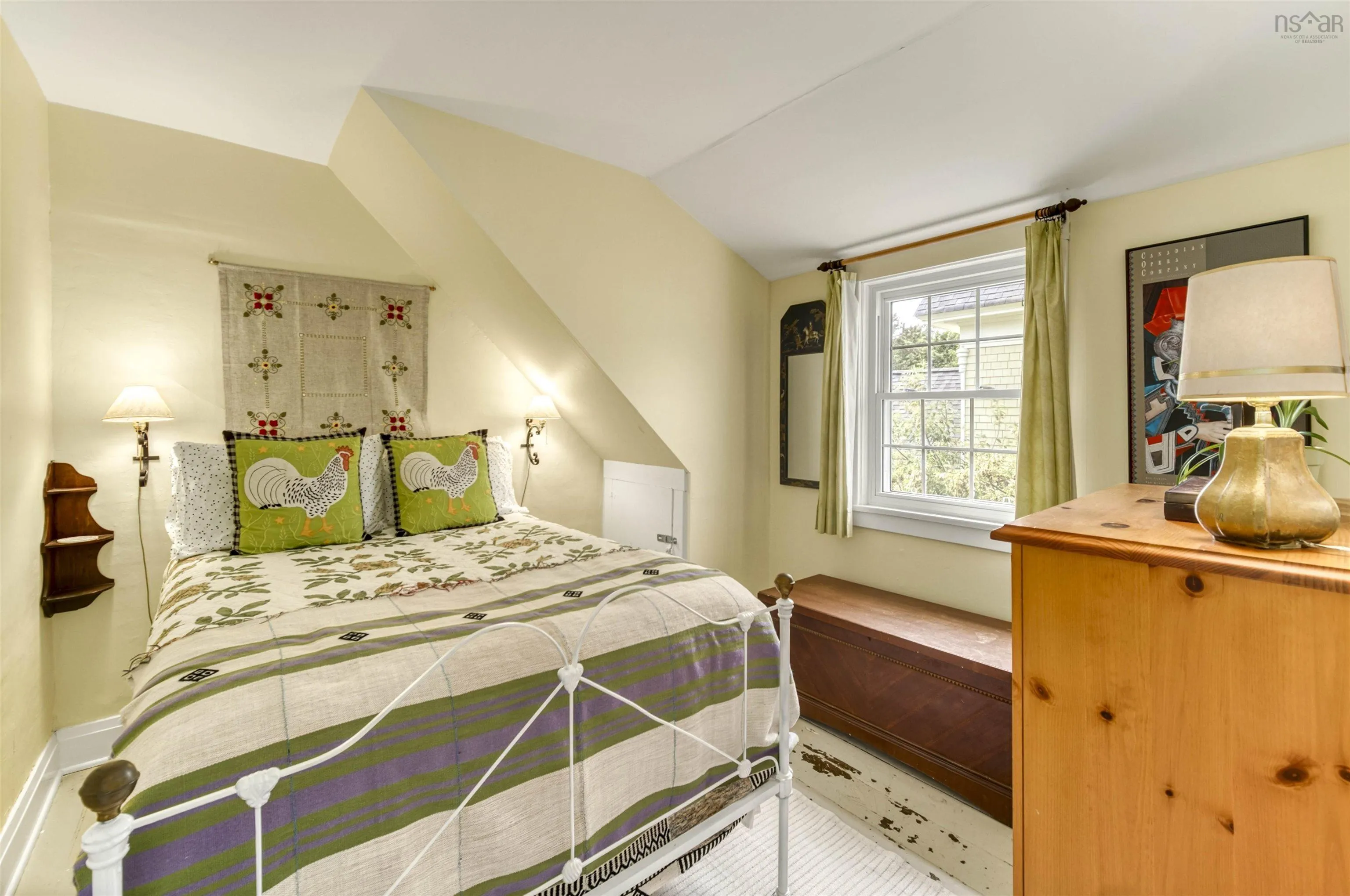 426 Main Street, Mahone Bay, NS B0J 2E0, 3 Bedrooms Bedrooms, ,2 BathroomsBathrooms,Residential,For Sale,Main,202521471