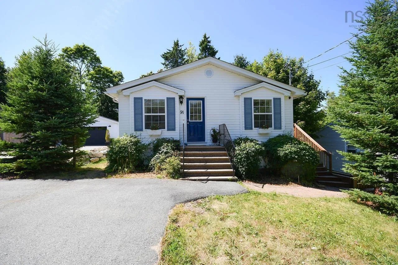 91 Douglas Crescent, Halifax, NS B3M 3B6, 4 Bedrooms Bedrooms, ,2 BathroomsBathrooms,Residential,For Sale,Douglas,202519964