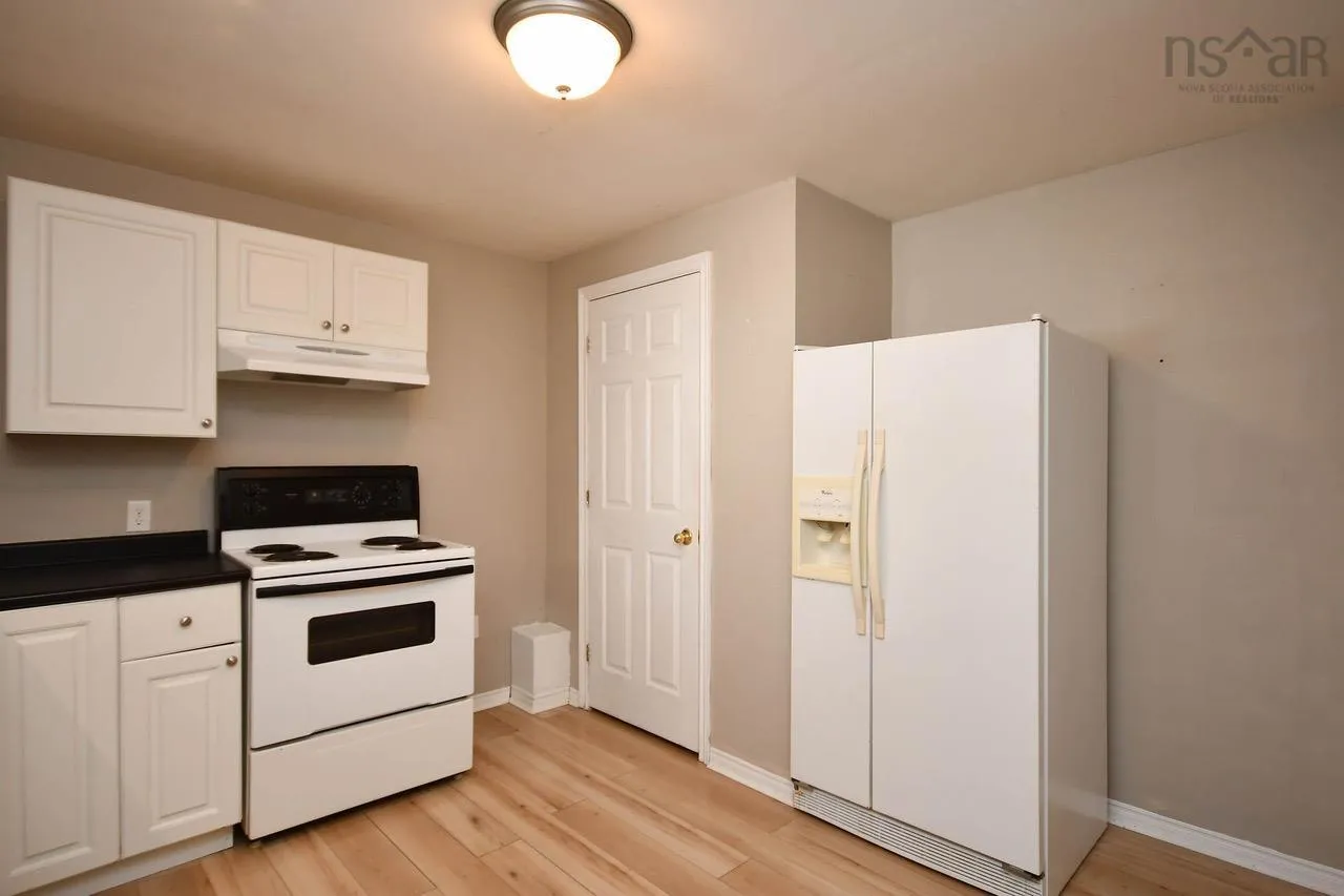 91 Douglas Crescent, Halifax, NS B3M 3B6, 4 Bedrooms Bedrooms, ,2 BathroomsBathrooms,Residential,For Sale,Douglas,202519964