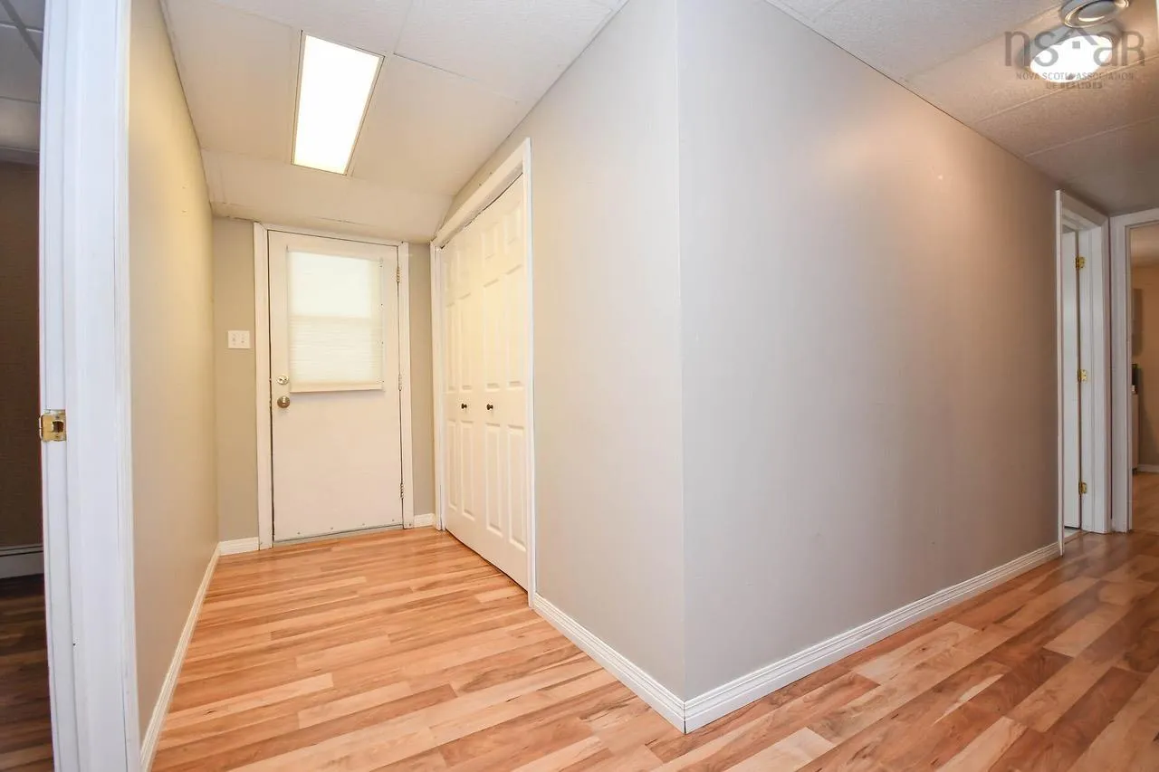 91 Douglas Crescent, Halifax, NS B3M 3B6, 4 Bedrooms Bedrooms, ,2 BathroomsBathrooms,Residential,For Sale,Douglas,202519964