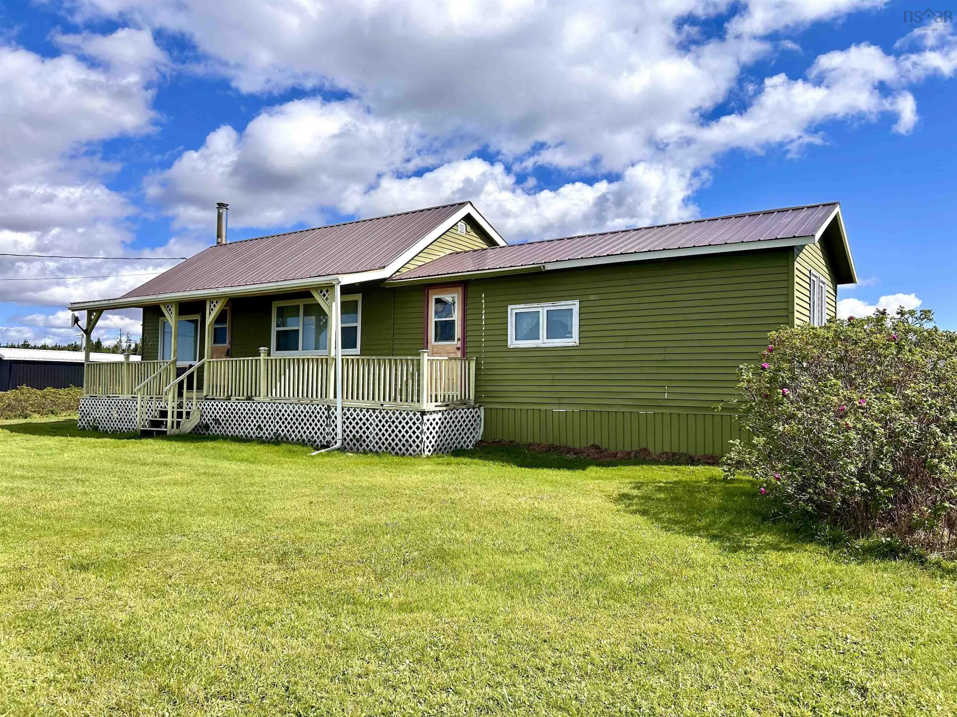 578 Lower Cove Road, Lower Cove, NS B0L 1A0, 2 Bedrooms Bedrooms, ,1 BathroomBathrooms,Residential,For Sale,Lower Cove,202511015