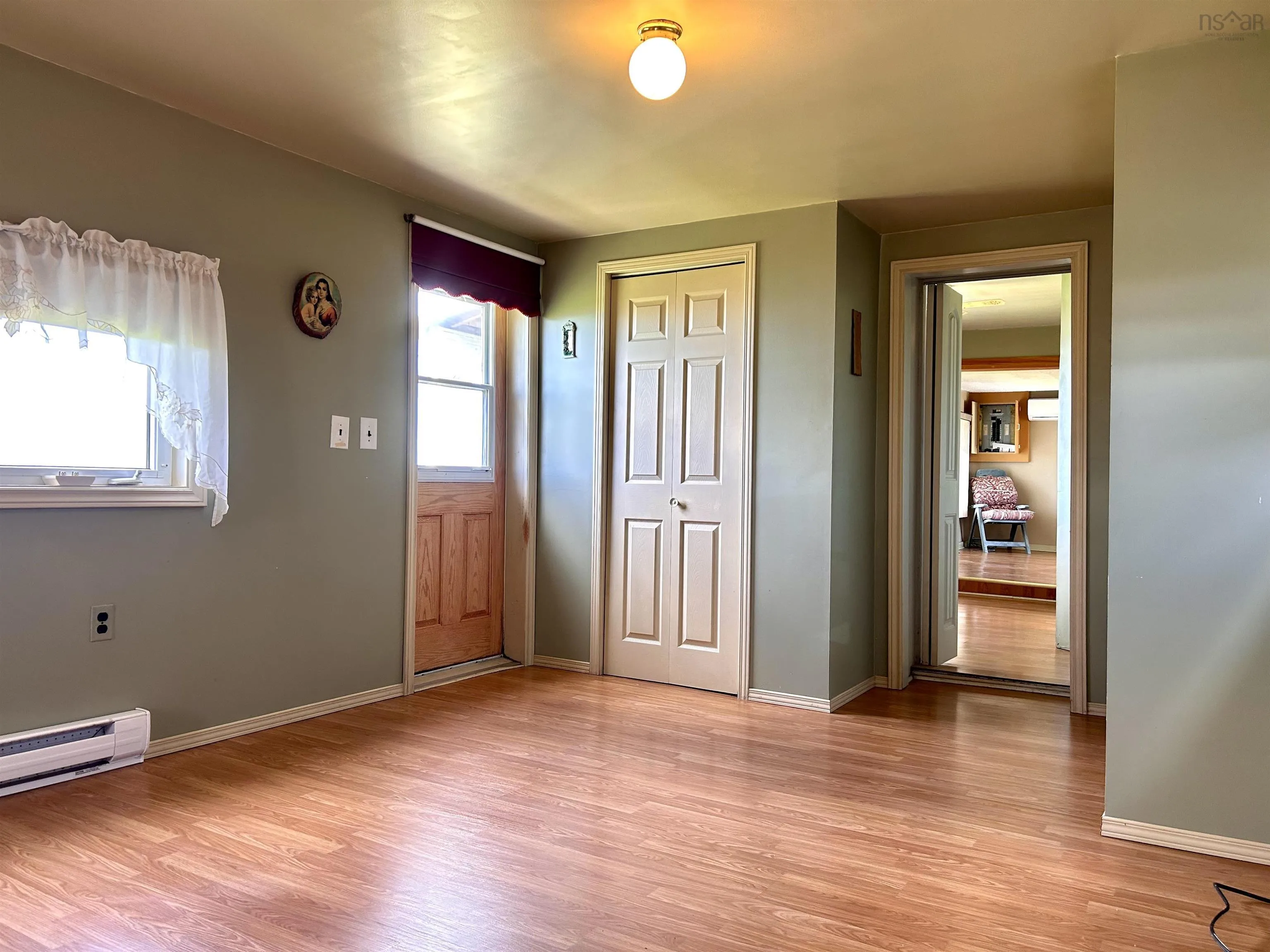 578 Lower Cove Road, Lower Cove, NS B0L 1A0, 2 Bedrooms Bedrooms, ,1 BathroomBathrooms,Residential,For Sale,Lower Cove,202511015