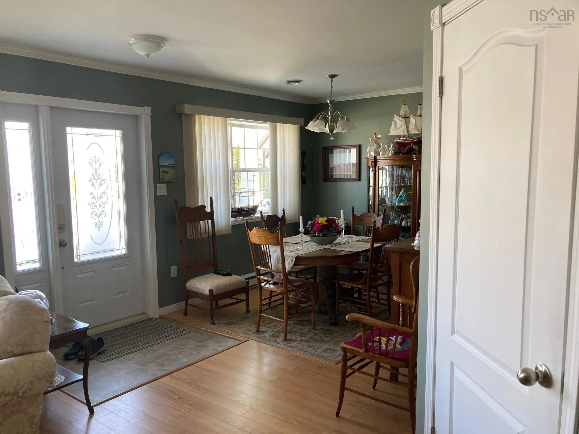 68 Sherbrooke Avenue, Bridgewater Ns B4v 4e7, 2 Bedrooms Bedrooms, ,1 BathroomBathrooms,Residential,For Sale,Sherbrooke,202506229