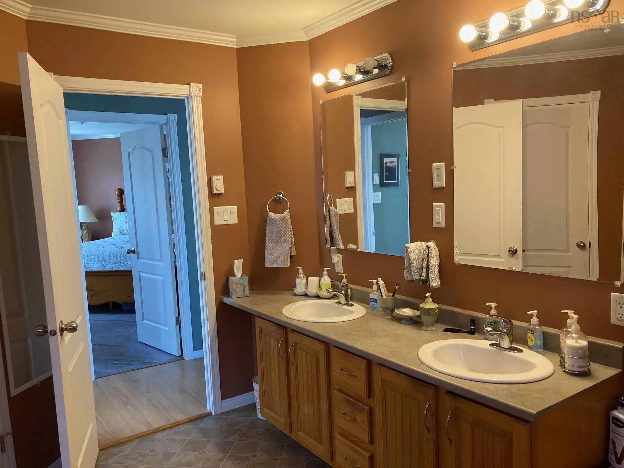 68 Sherbrooke Avenue, Bridgewater Ns B4v 4e7, 2 Bedrooms Bedrooms, ,1 BathroomBathrooms,Residential,For Sale,Sherbrooke,202506229