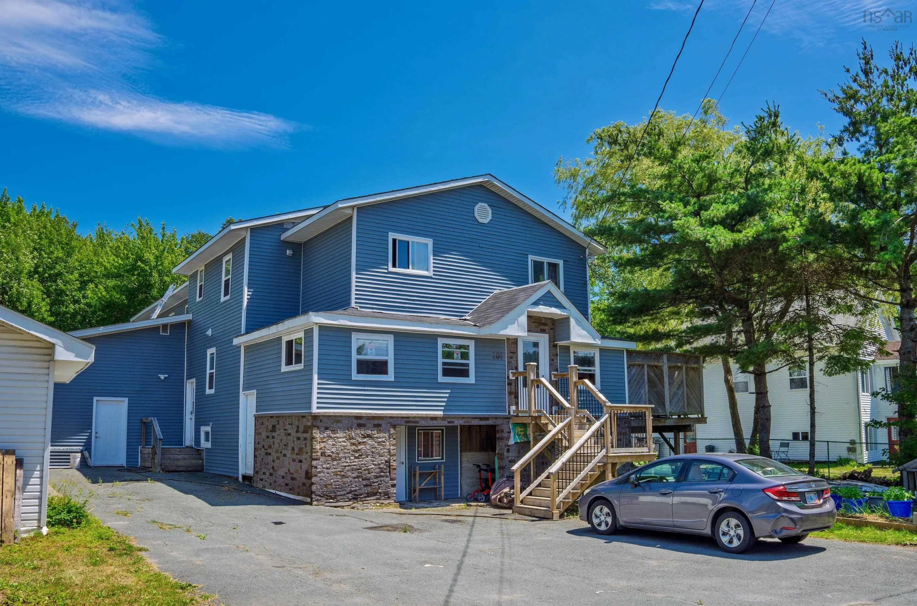 101 Woodlawn Road, Dartmouth, NS B2W 2S6, 5 Bedrooms Bedrooms, ,3 BathroomsBathrooms,Residential,For Sale,Woodlawn,202519491