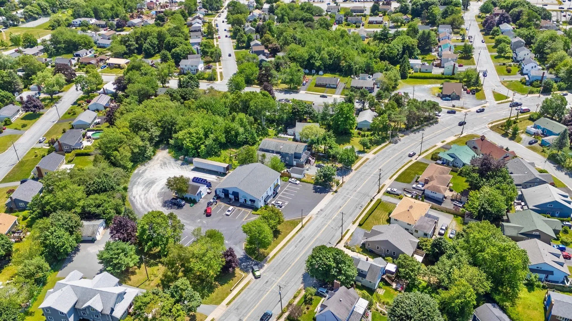 101 Woodlawn Road, Dartmouth, NS B2W 2S6, 5 Bedrooms Bedrooms, ,3 BathroomsBathrooms,Residential,For Sale,Woodlawn,202519491