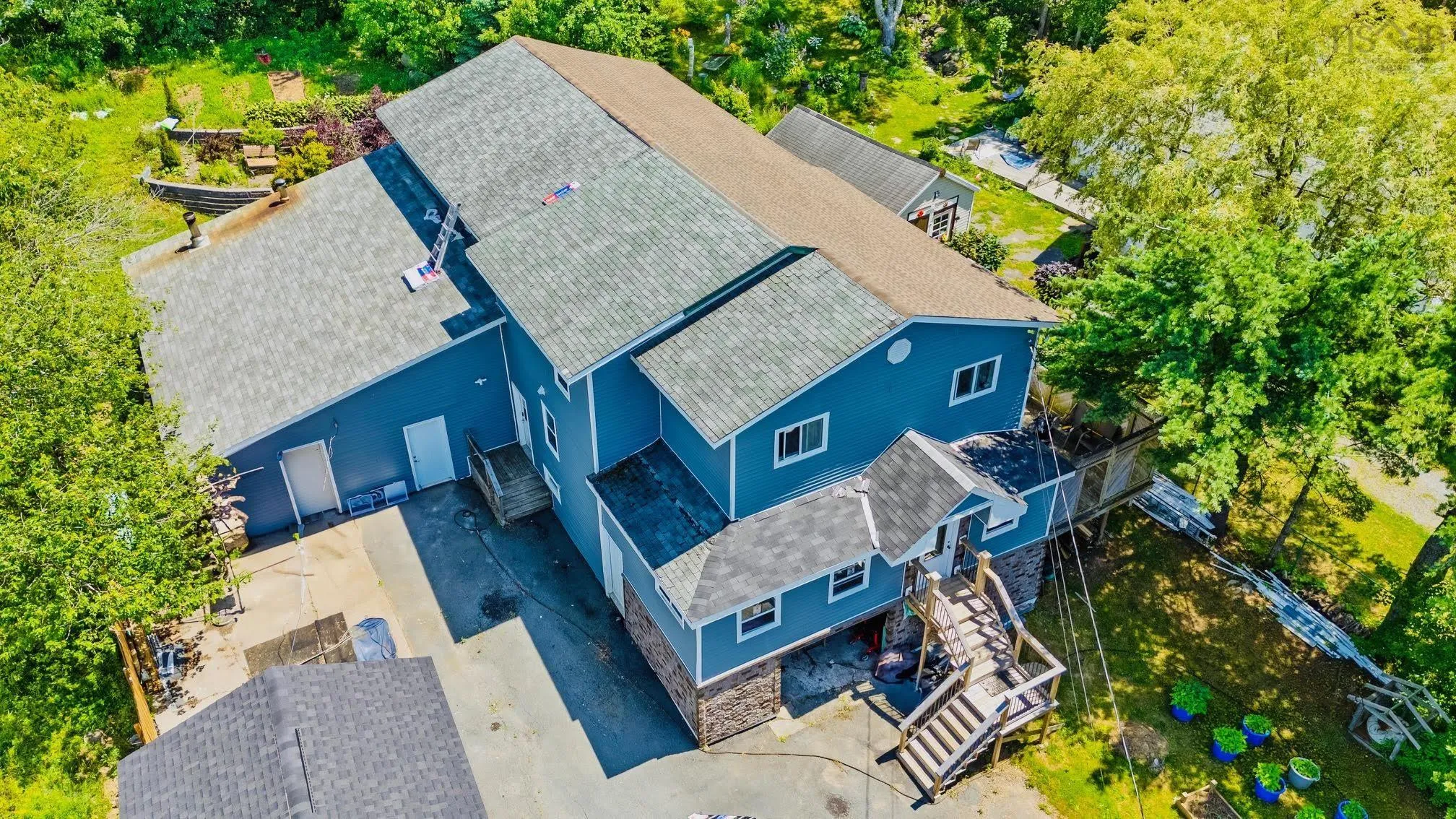 101 Woodlawn Road, Dartmouth, NS B2W 2S6, 5 Bedrooms Bedrooms, ,3 BathroomsBathrooms,Residential,For Sale,Woodlawn,202519491