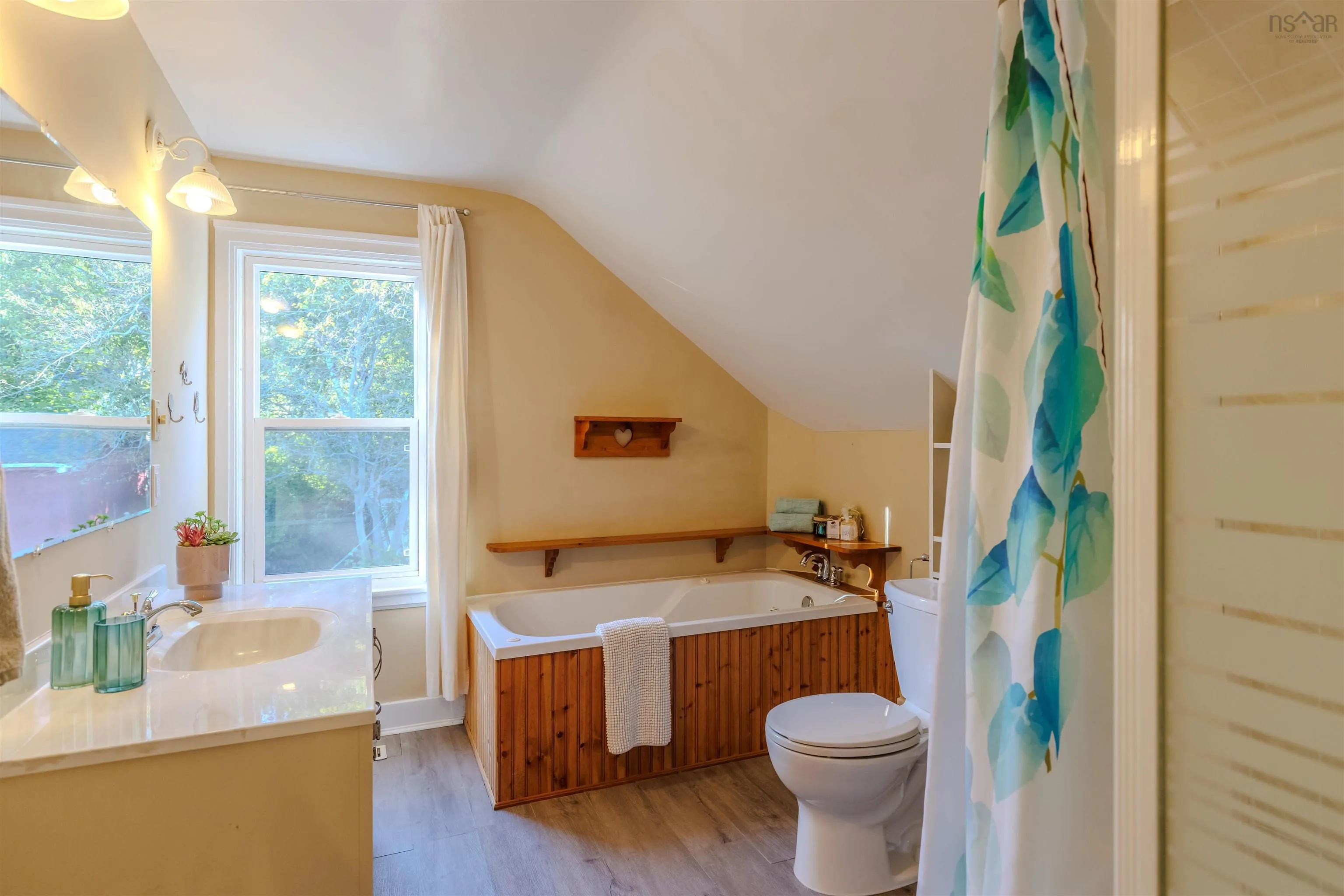 43 Frederick Avenue, Halifax, NS B3N 2K5, 3 Bedrooms Bedrooms, ,2 BathroomsBathrooms,Residential,For Sale,Frederick,202521746