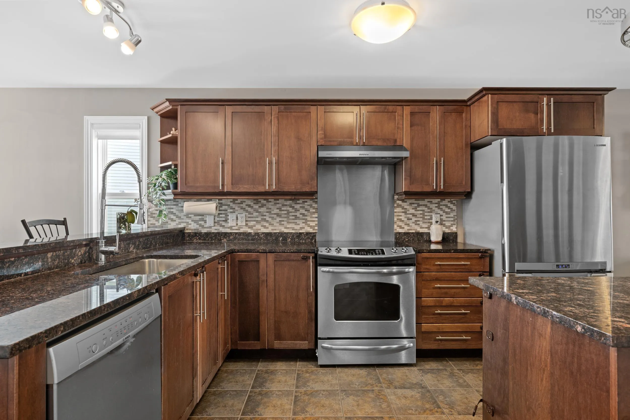 58 Halef Court, Halifax, NS B3N 0C1, 4 Bedrooms Bedrooms, ,4 BathroomsBathrooms,Residential,For Sale,Halef,202522382