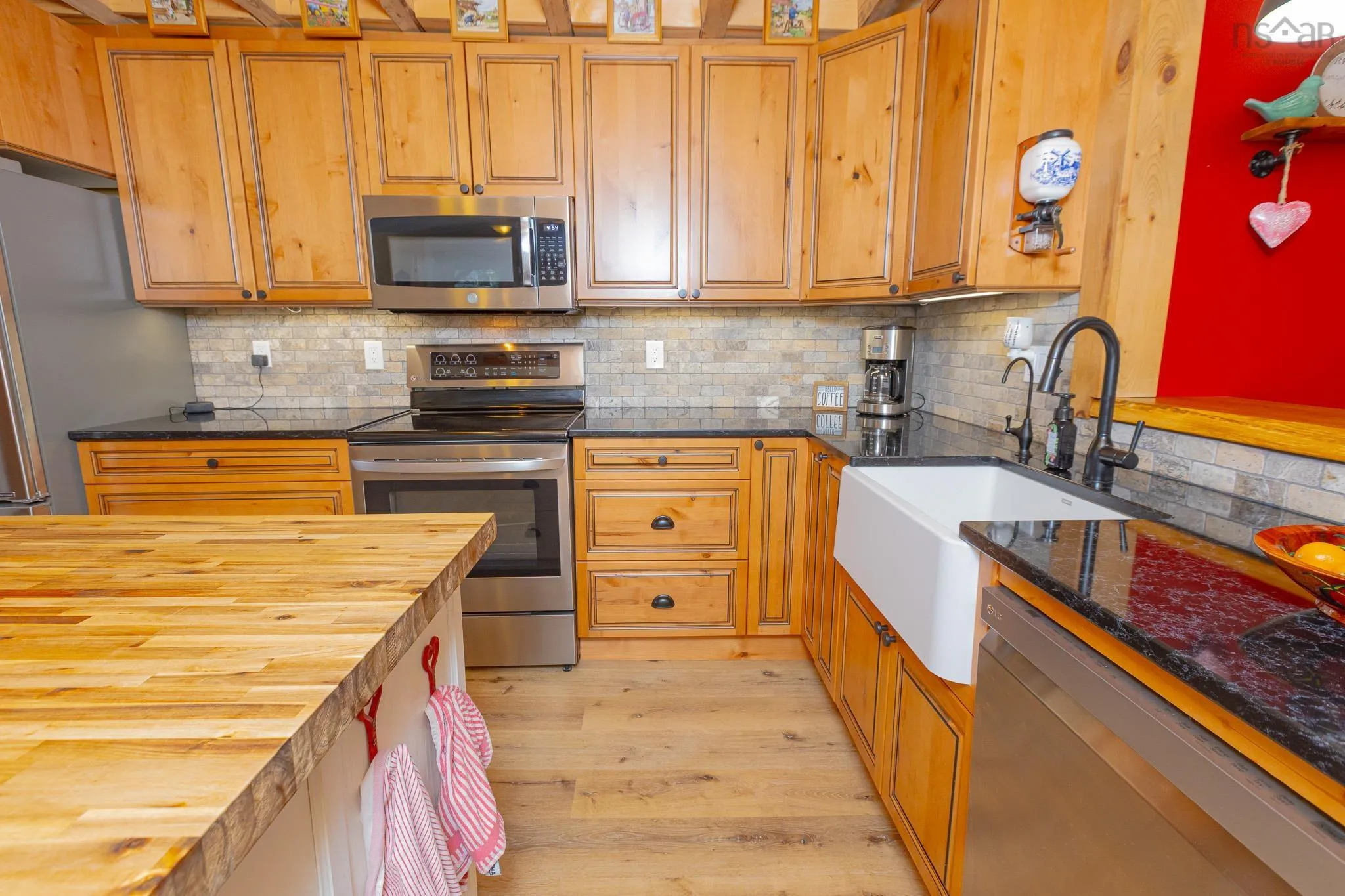 327 Brighton Road, Lockeport, NS B0T 1L0, 4 Bedrooms Bedrooms, ,2 BathroomsBathrooms,Residential,For Sale,Brighton,202521998