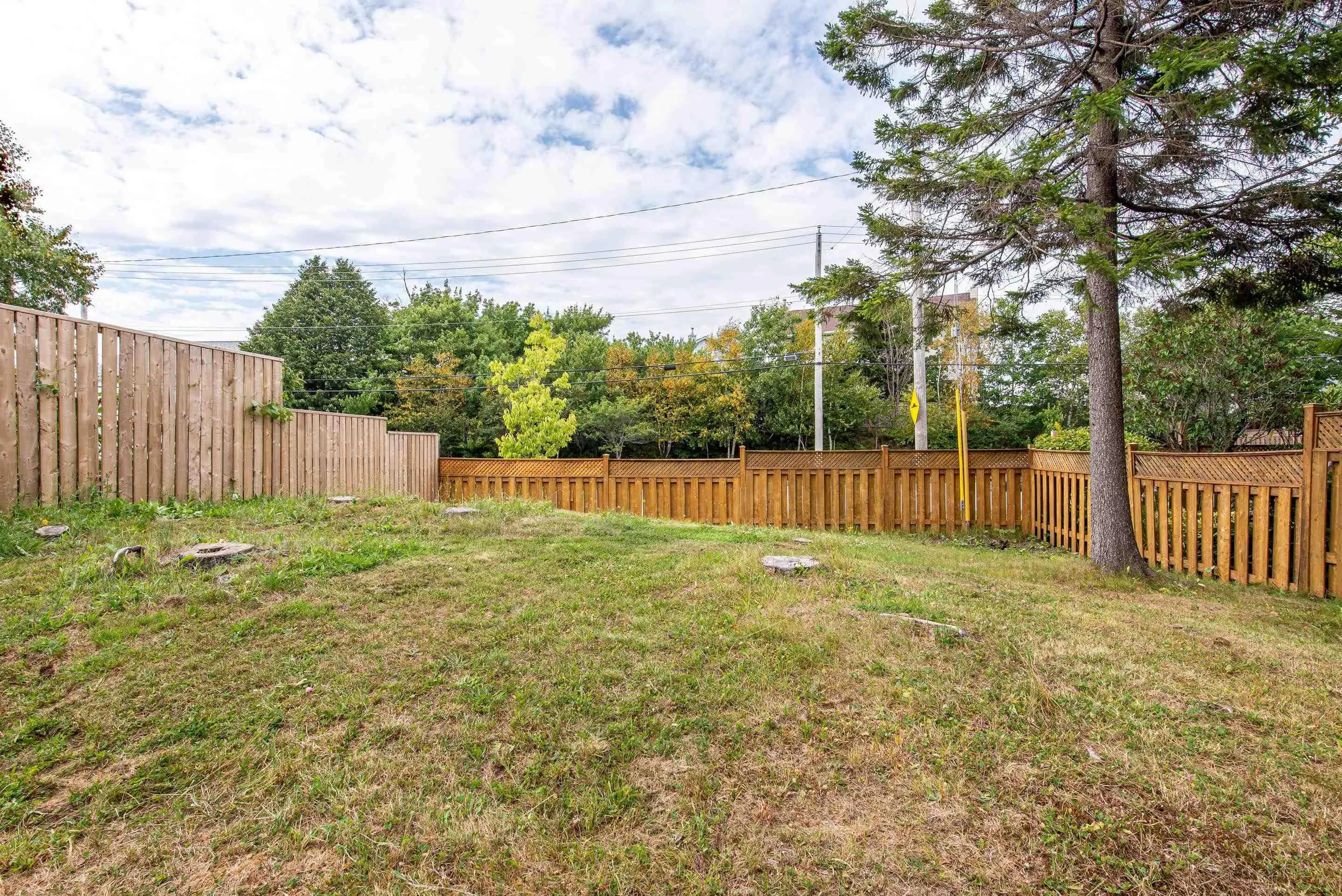 30 Red Fern Terrace, Halifax, NS B3S 1K8, 4 Bedrooms Bedrooms, ,4 BathroomsBathrooms,Residential,For Sale,Red Fern,202520123