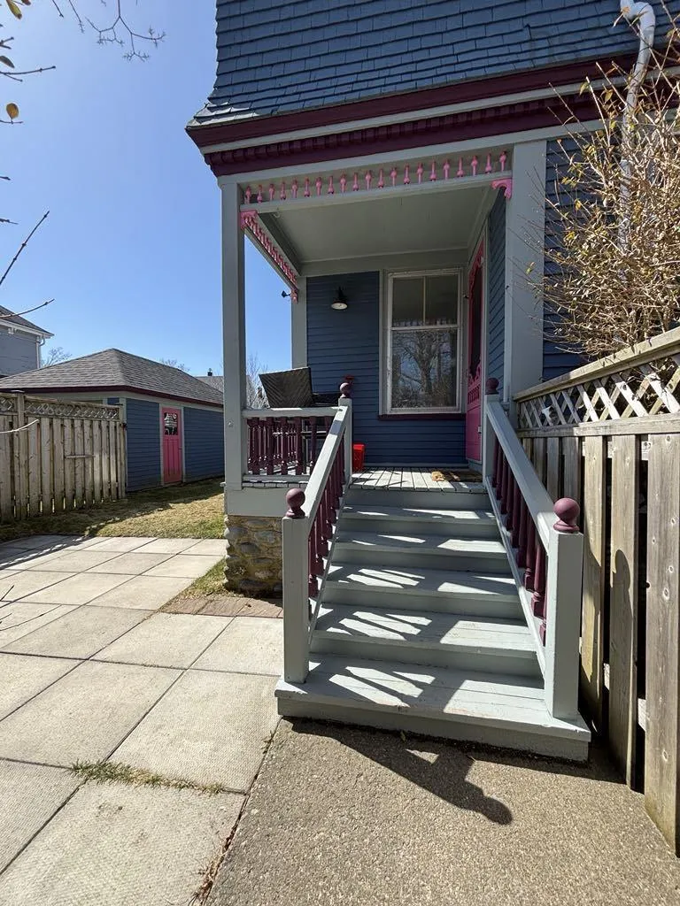 67 Cliff Street, Yarmouth Ns B5a 3j1, 3 Bedrooms Bedrooms, ,2 BathroomsBathrooms,Residential,For Sale,Cliff,202509266