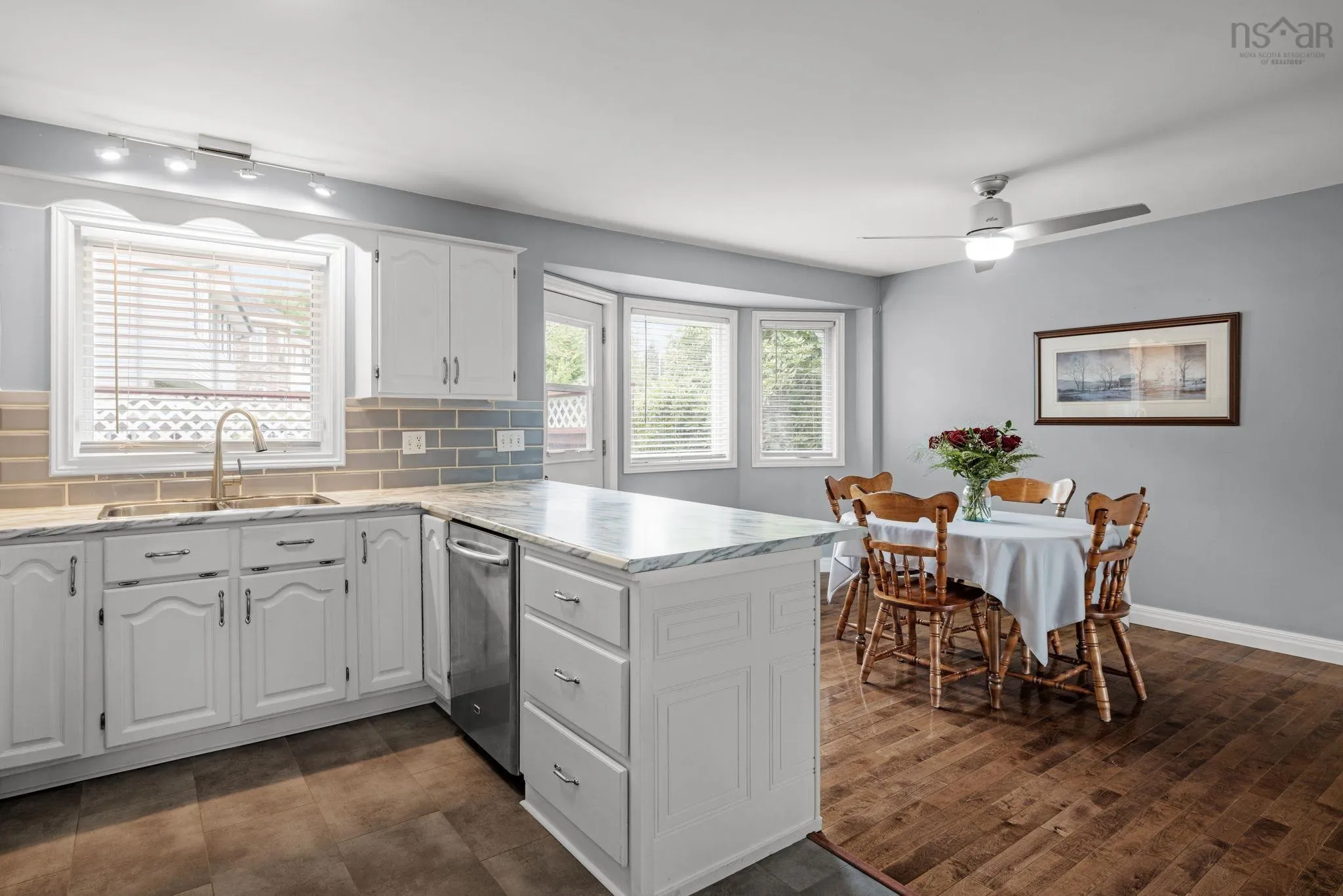 55 Diana Grace Avenue, Dartmouth, NS B2W 6A2, 3 Bedrooms Bedrooms, ,2 BathroomsBathrooms,Residential,For Sale,Diana Grace,202519896