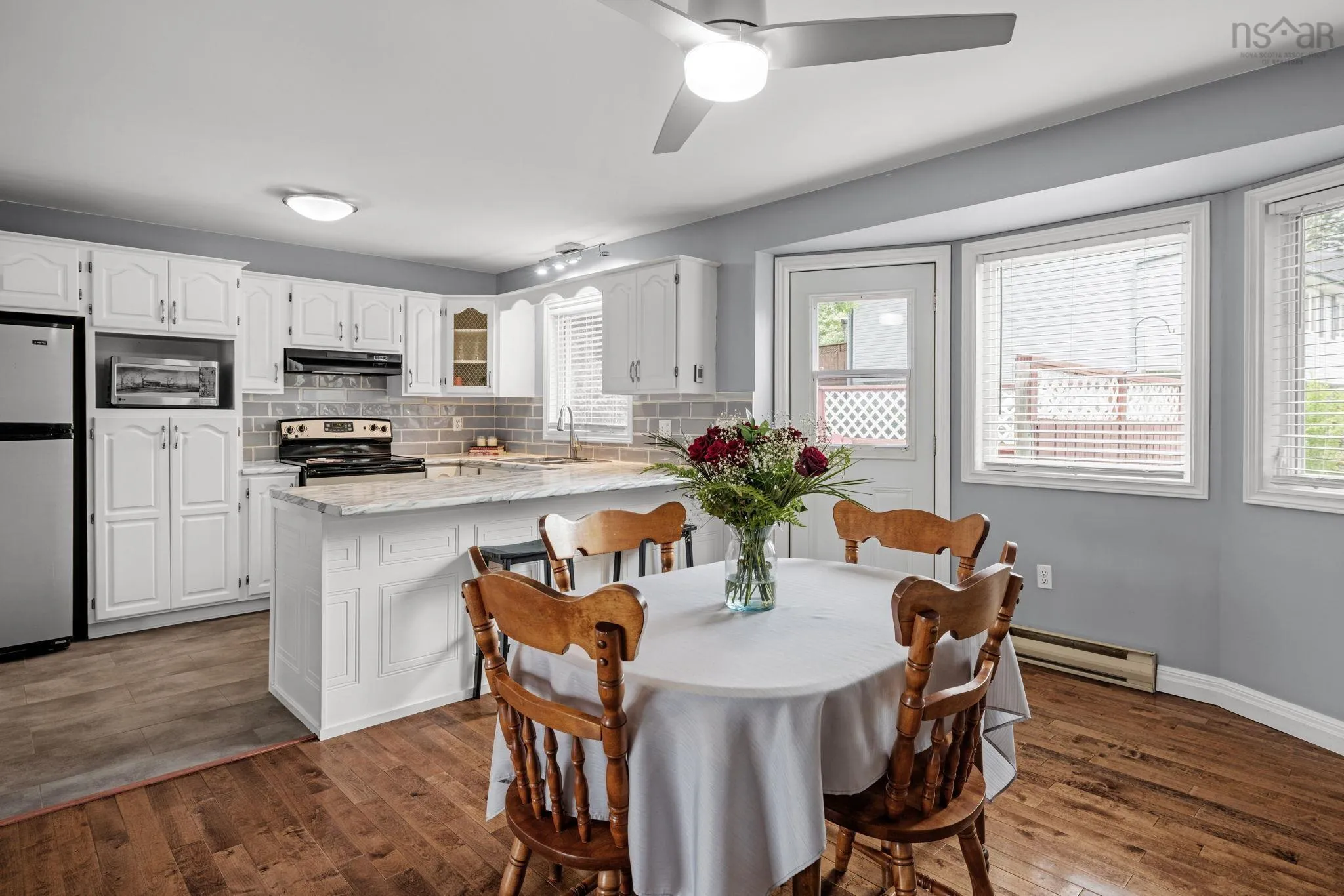 55 Diana Grace Avenue, Dartmouth, NS B2W 6A2, 3 Bedrooms Bedrooms, ,2 BathroomsBathrooms,Residential,For Sale,Diana Grace,202519896
