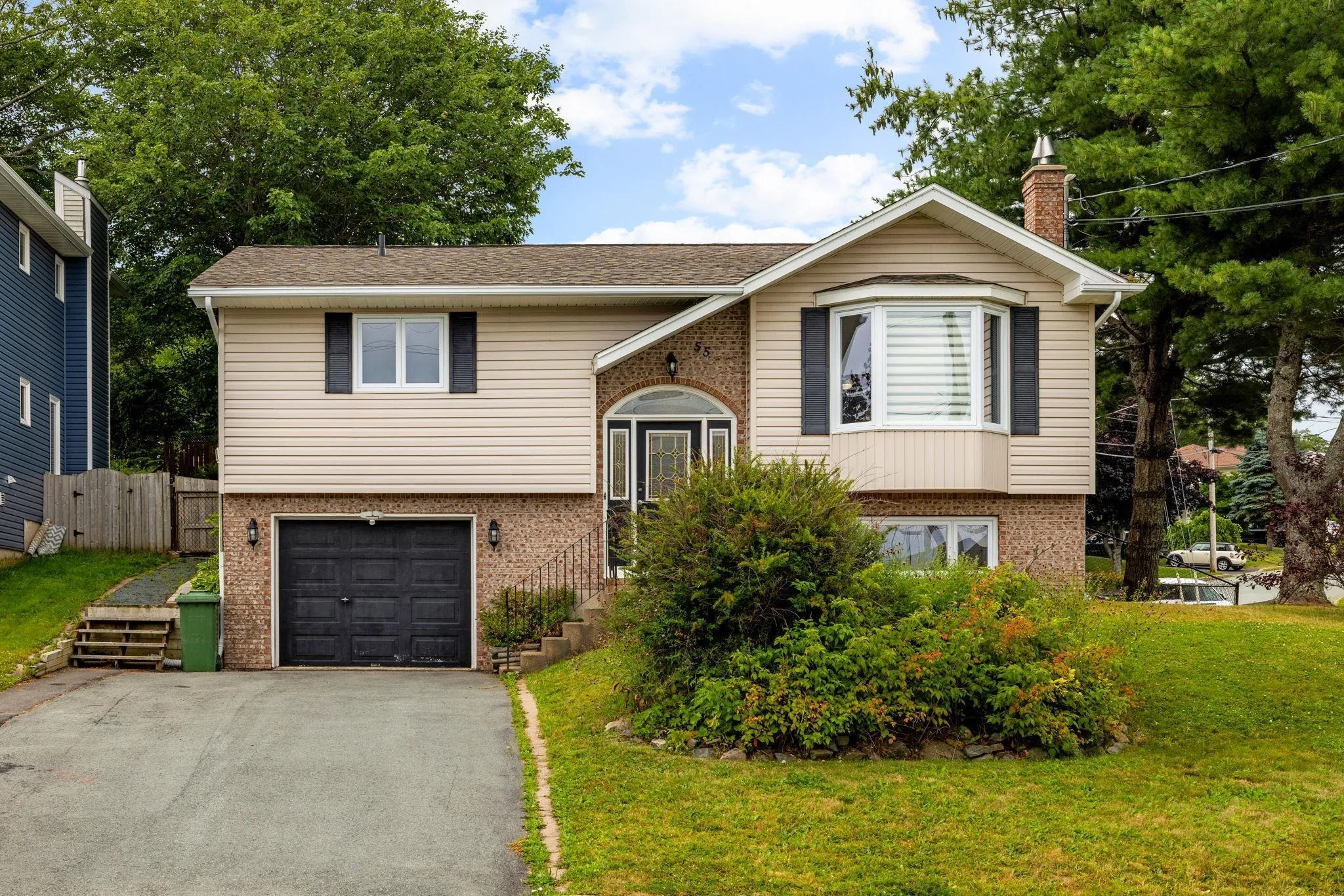 55 Diana Grace Avenue, Dartmouth, NS B2W 6A2, 3 Bedrooms Bedrooms, ,2 BathroomsBathrooms,Residential,For Sale,Diana Grace,202519896