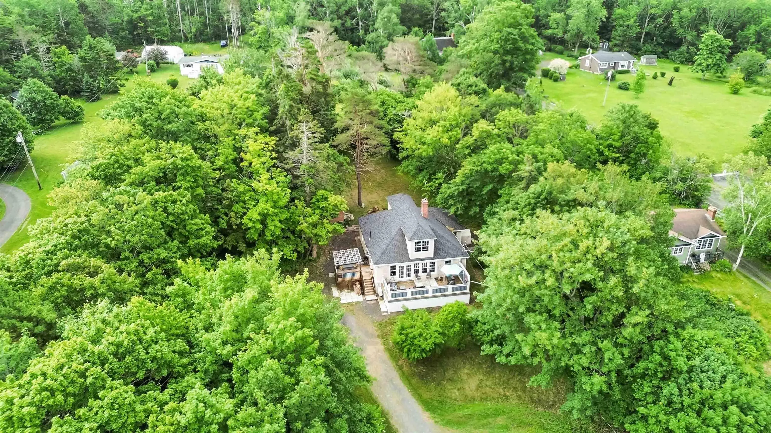 566 Highway 1, Smiths Cove, NS B0S 1S0, 4 Bedrooms Bedrooms, ,2 BathroomsBathrooms,Residential,For Sale,Highway 1,202516494
