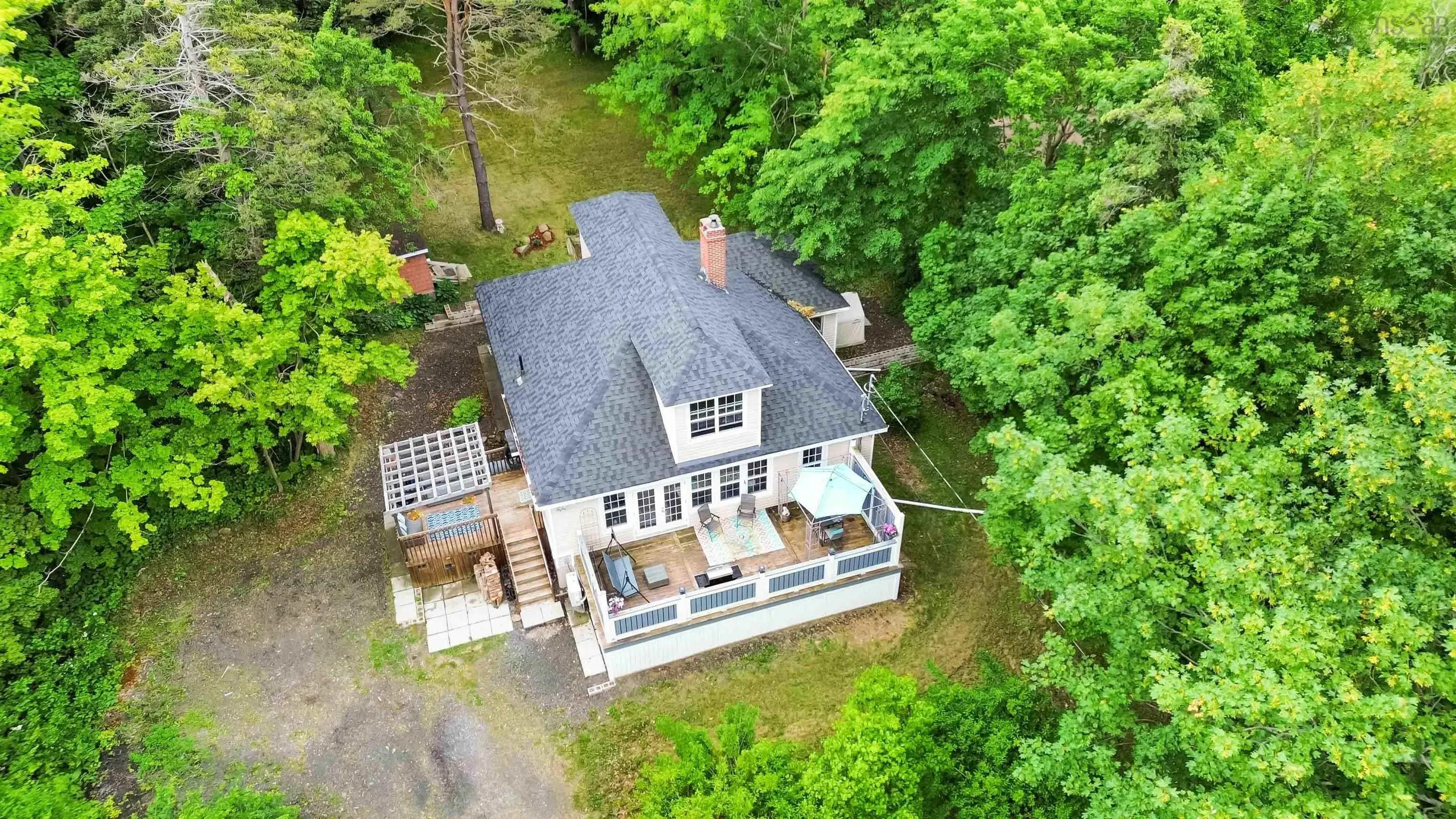 566 Highway 1, Smiths Cove, NS B0S 1S0, 4 Bedrooms Bedrooms, ,2 BathroomsBathrooms,Residential,For Sale,Highway 1,202516494