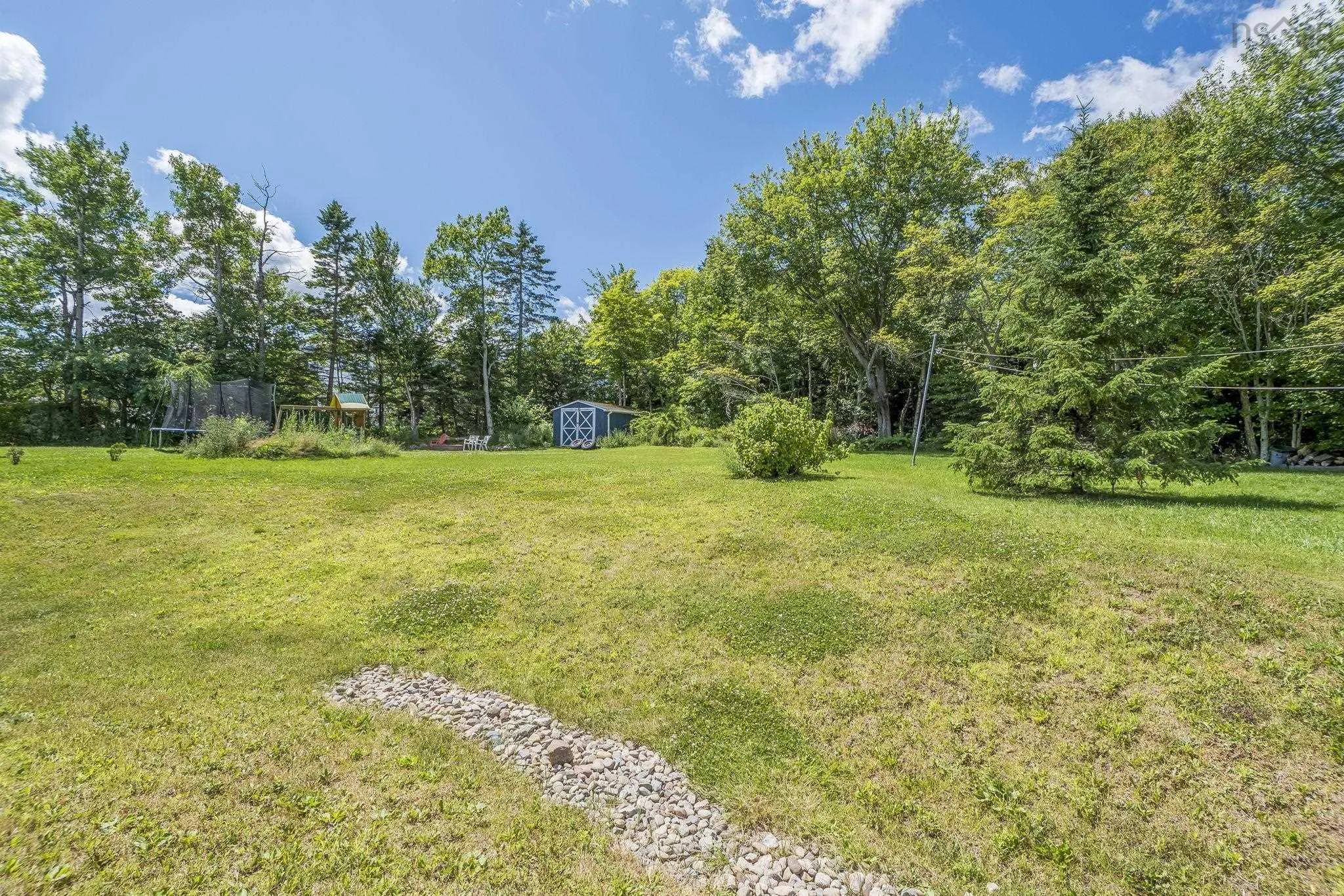 376 Beaver Bank Road, Beaver Bank, NS B4E 1K4, 9 Bedrooms Bedrooms, ,Residential Income,For Sale,Beaver Bank,202518120