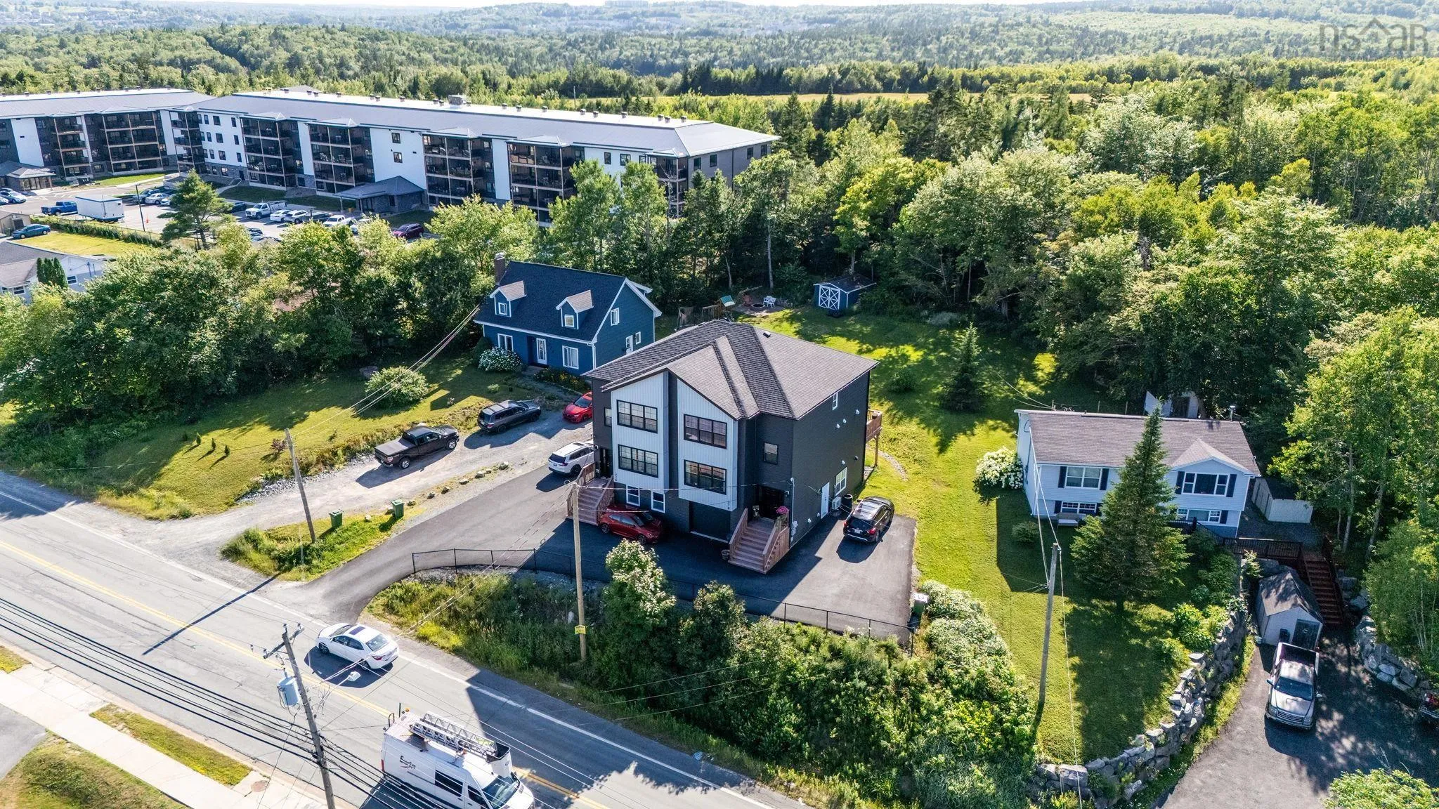 376 Beaver Bank Road, Beaver Bank, NS B4E 1K4, 9 Bedrooms Bedrooms, ,Residential Income,For Sale,Beaver Bank,202518120