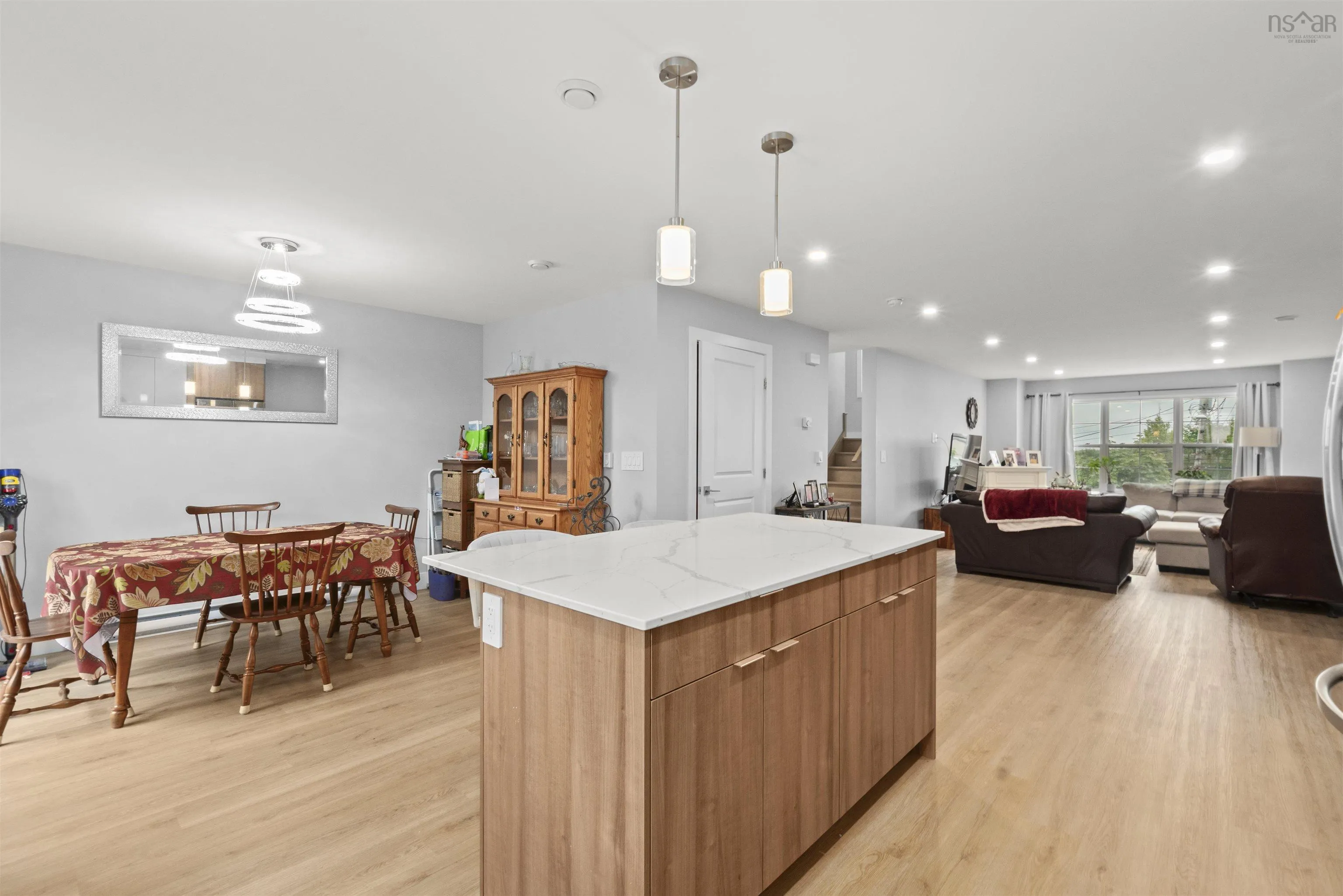 376 Beaver Bank Road, Beaver Bank, NS B4E 1K4, 9 Bedrooms Bedrooms, ,Residential Income,For Sale,Beaver Bank,202518120